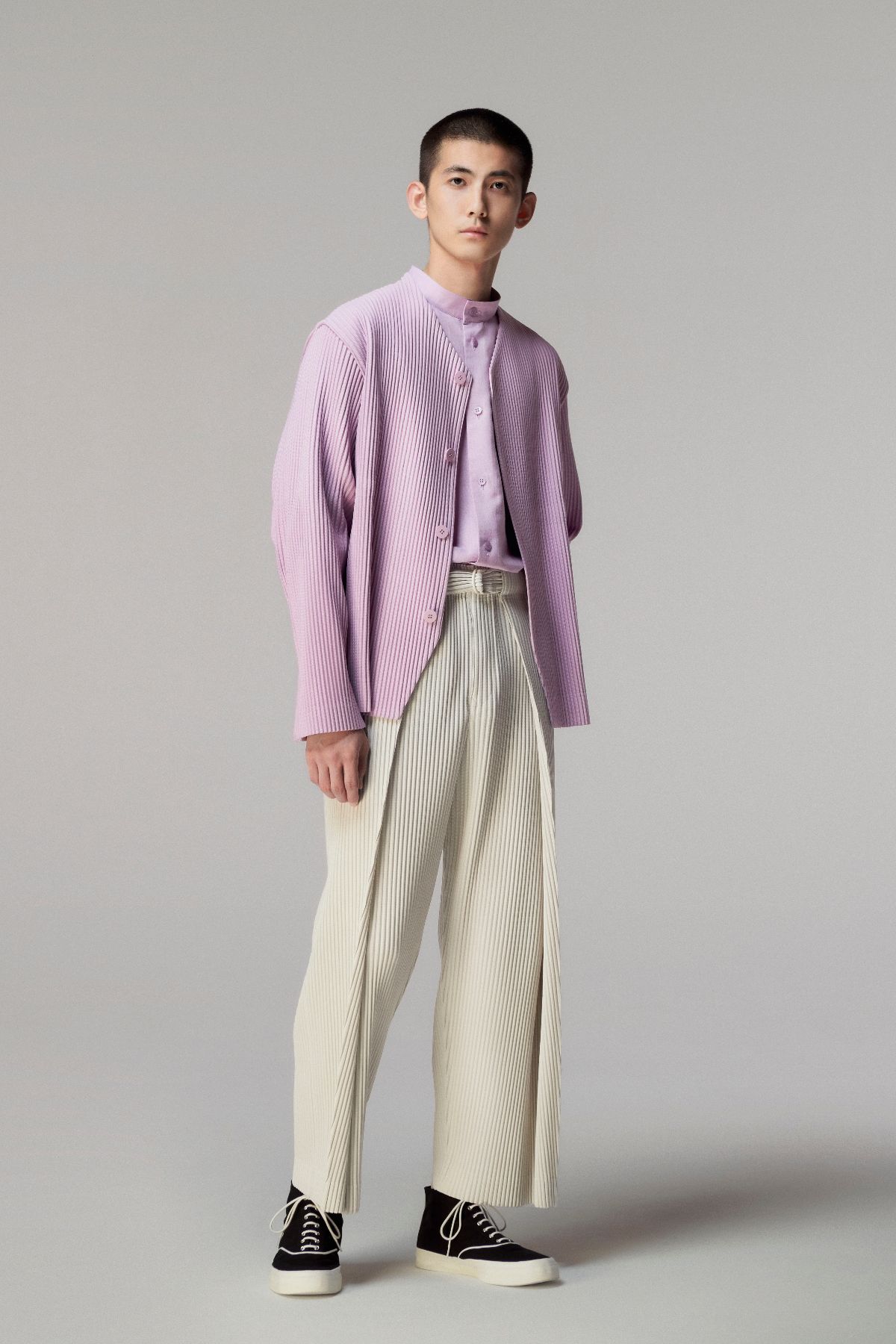 Homme Plissé Issey Miyake SS21 Is Everything Your Spring Wardrobe Needs