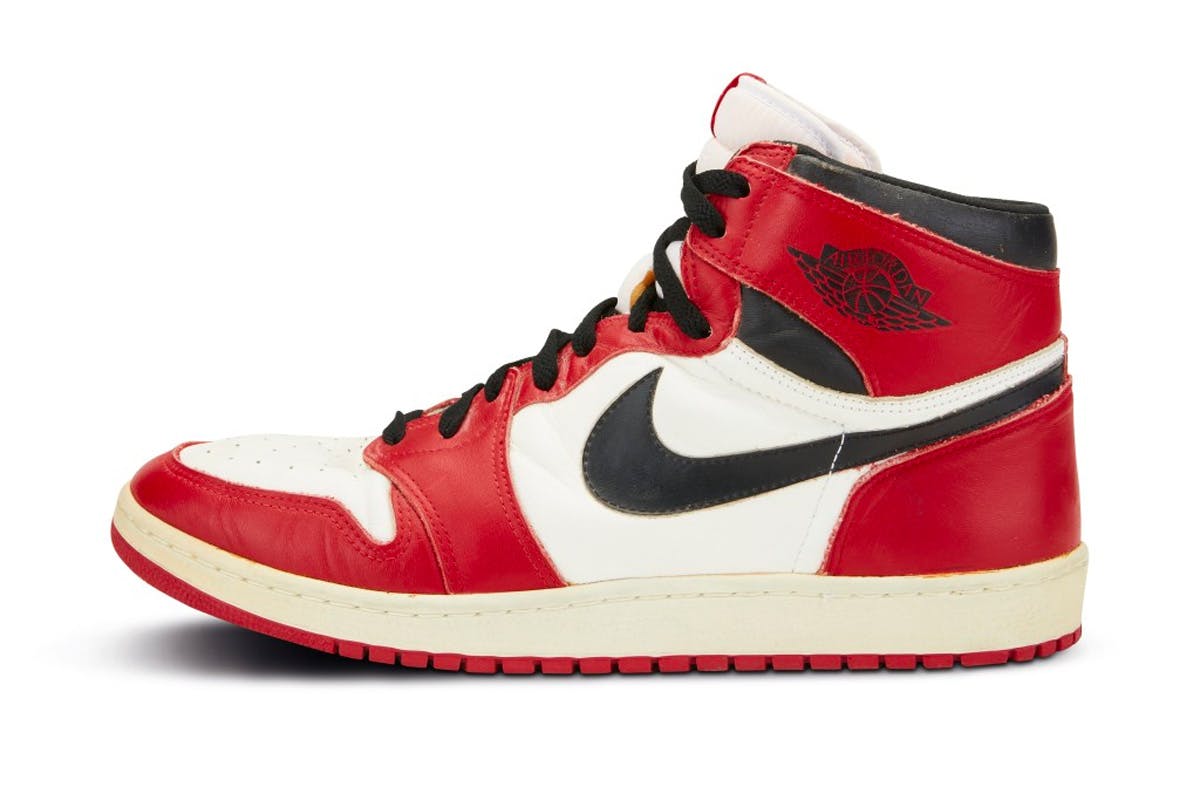 Michael Jordan's Game-Worn 'Air Jordan 1s' Sneakers Sell for $560,000 - The  New York Times