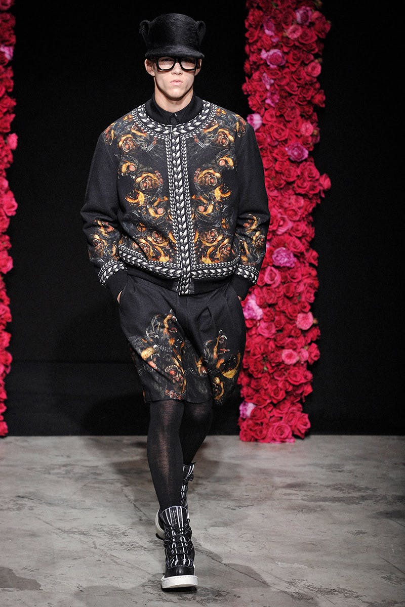 fashion show dresses for men Spring 2025 Menswear Fashion shows