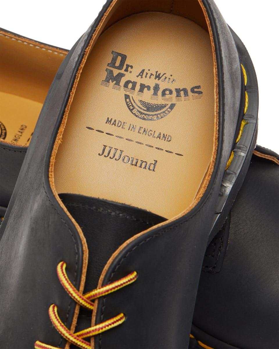 dr martens archie 2