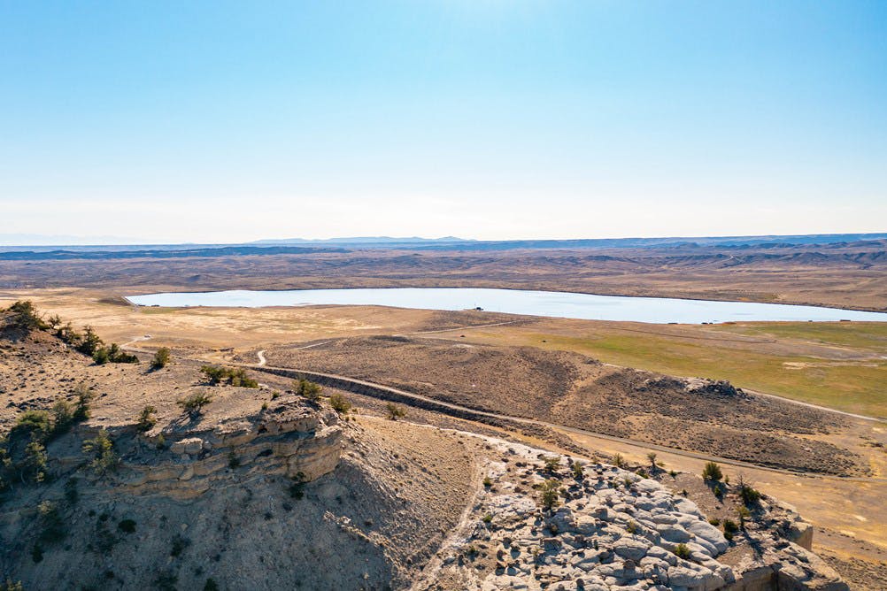 kanye west wyoming ranch sale auction 11 million usd price buy home house