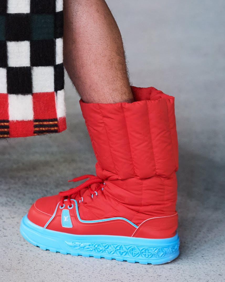 Up Close And Personal With Virgil Abloh's First Louis Vuitton Sneaker •