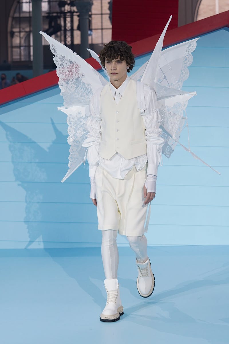 virgil abloh's last louis vuitton show was staged within a wondrous sky  blue 'dreamhouse