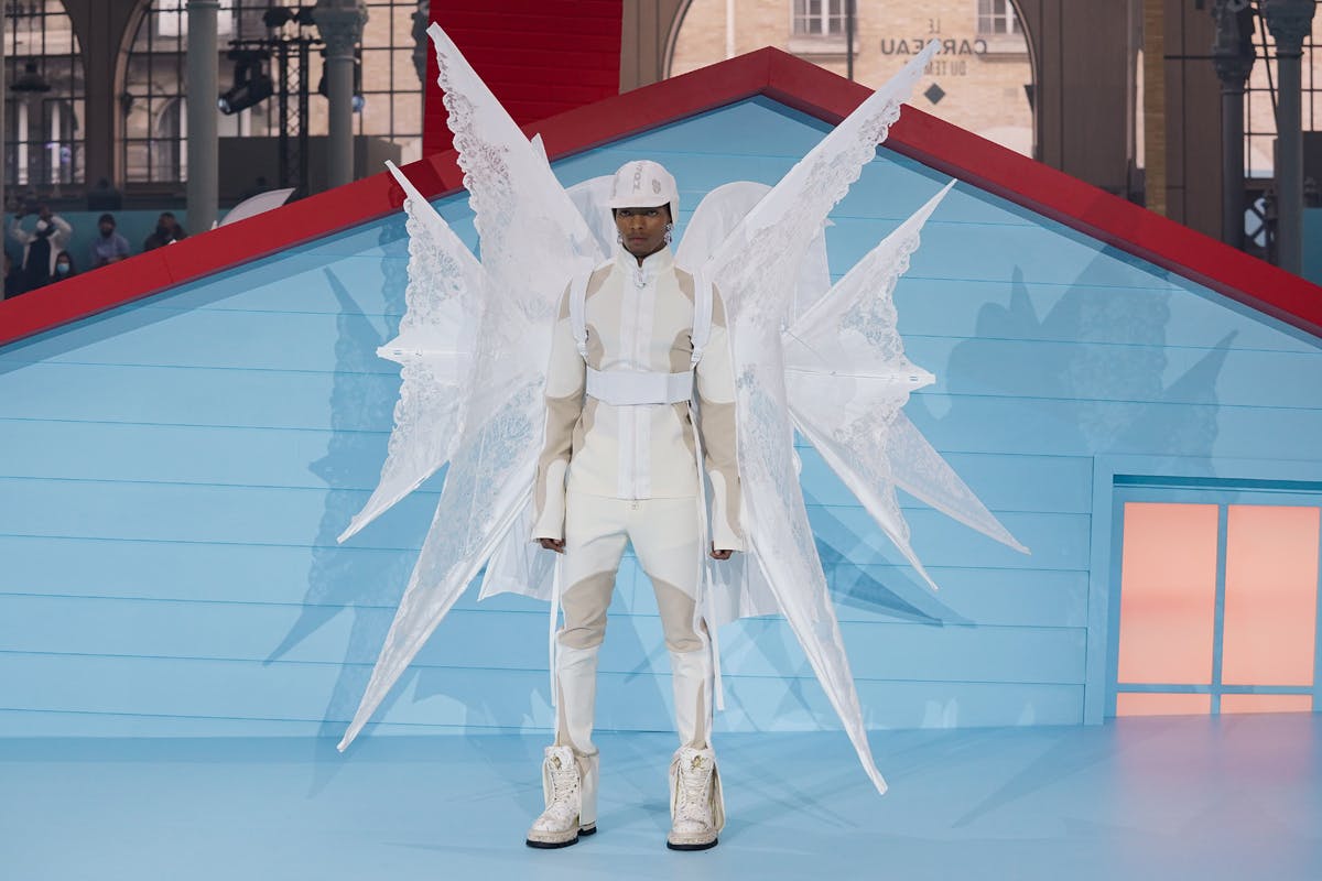 virgil abloh's last louis vuitton show was staged within a wondrous sky  blue 'dreamhouse