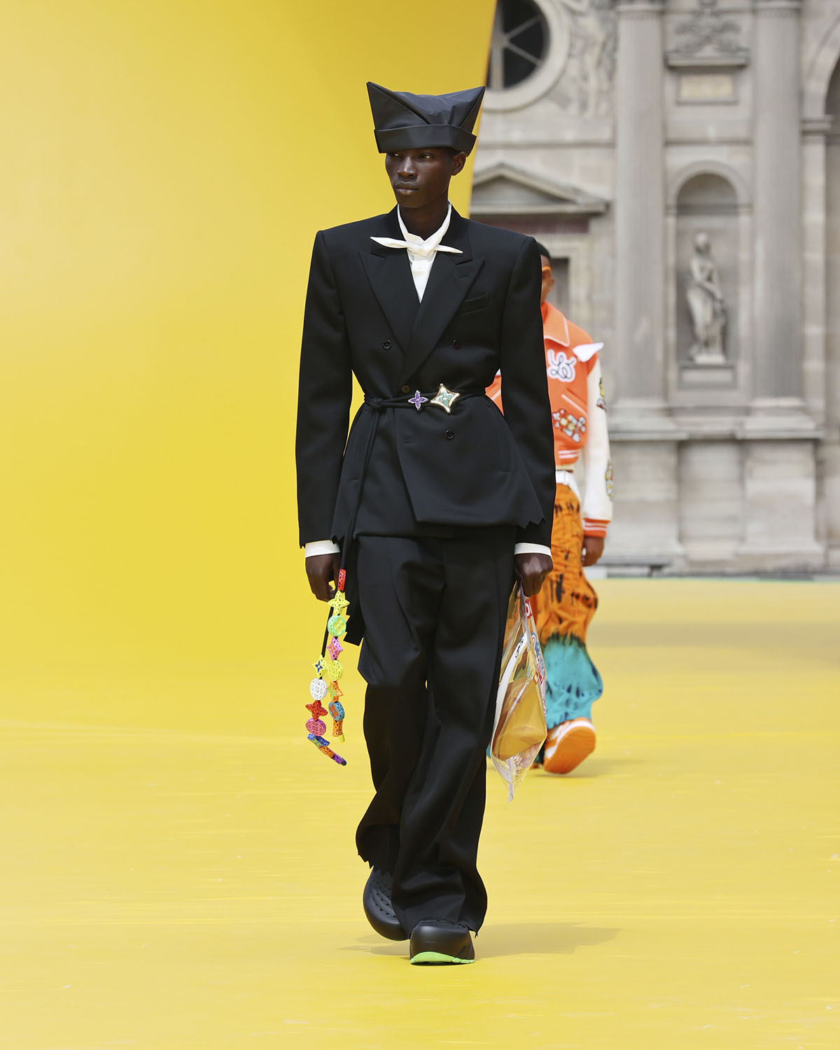 Louis Vuitton SoHo Sets Virgil Abloh's Men's Spring '22 Collection –  Footwear News