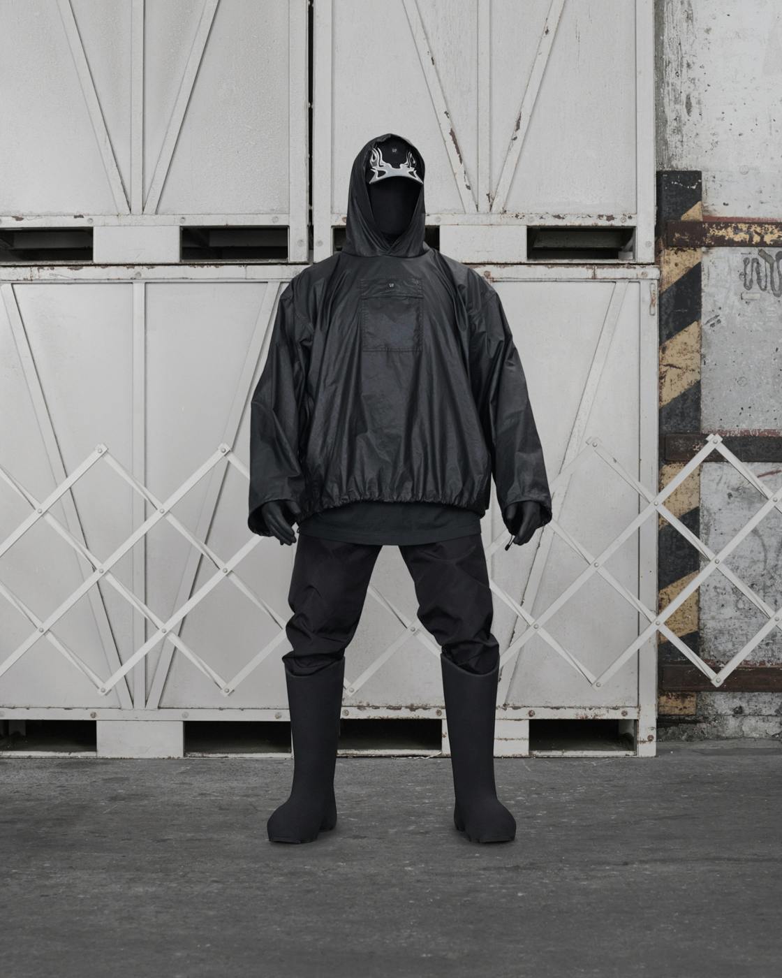 genopretning typisk Tidlig YEEZY GAP Engineered by Balenciaga Drops "Part 2" Collection