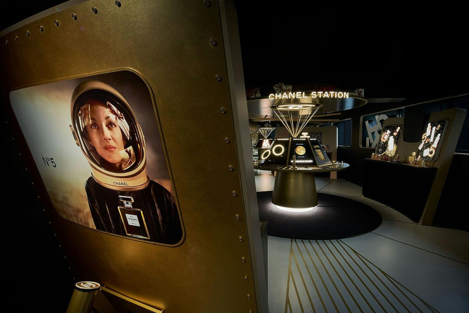 Chanel Erects Space Station Pop-up to Promote N°5 Perfume