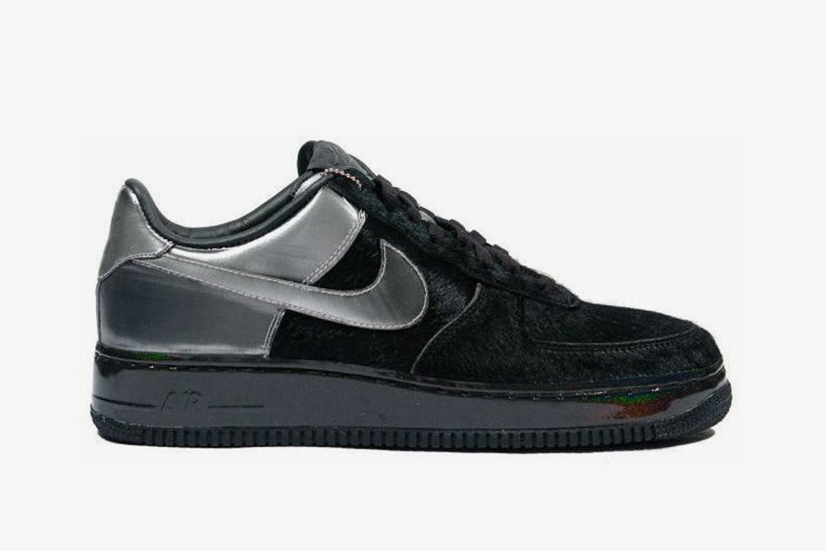 Nike has an Air Force 1 sneaker that's perfect for your grandpa