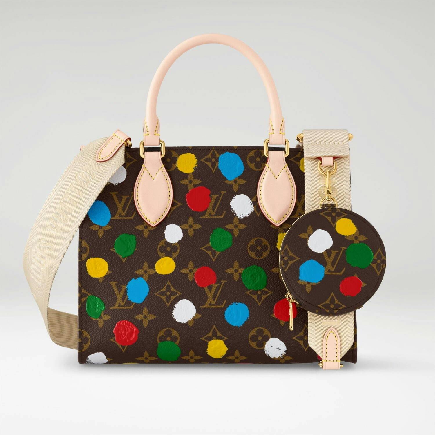 Louis Vuitton x Yayoi Kusama 2023, una colaboración a lo grande