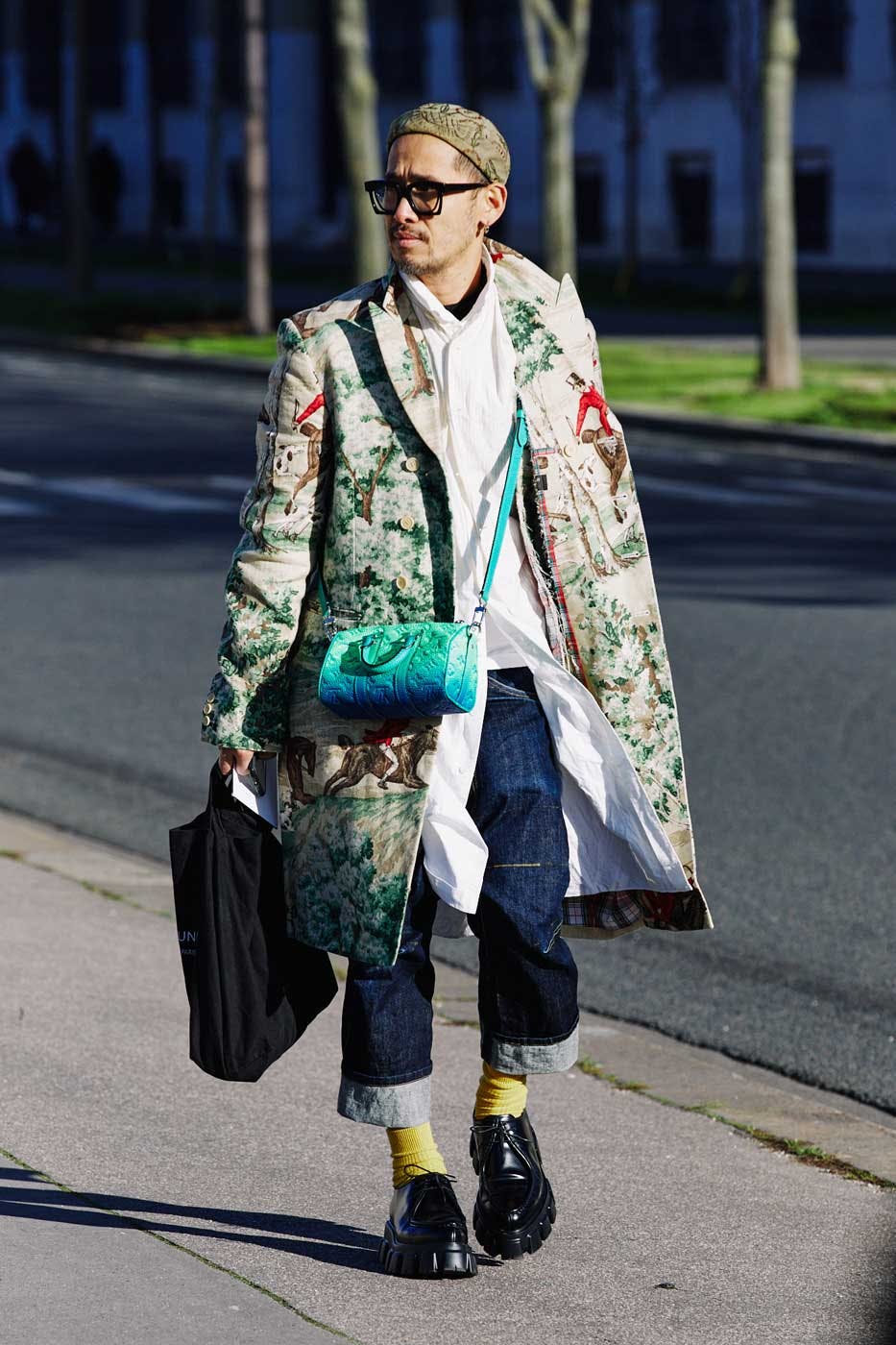 Slideshow: The Week in Street Style  Stockholm fashion week, Fashion, Lv  scarf