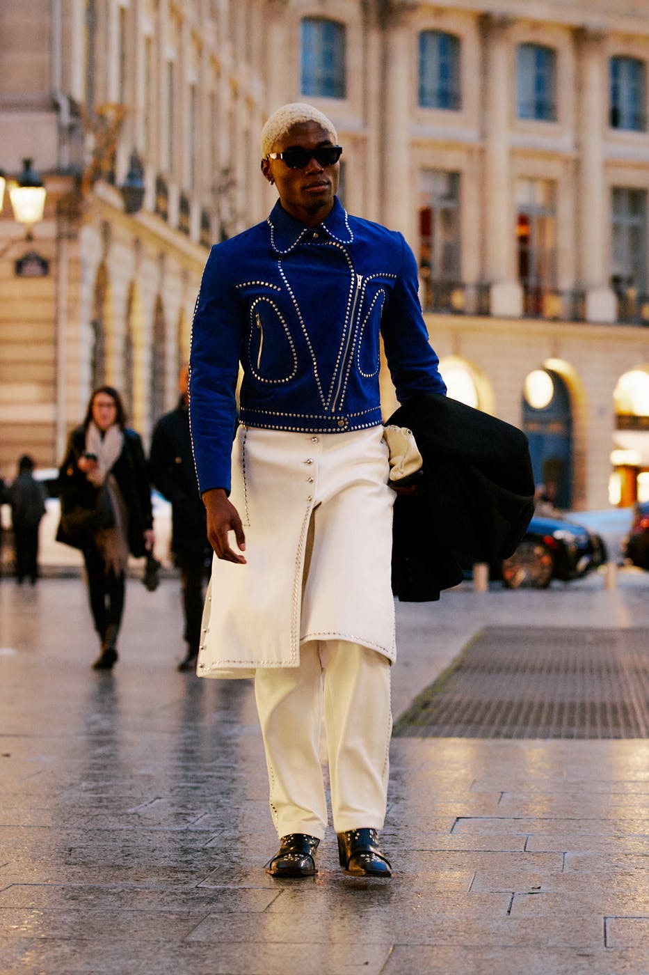 StreetStyle at Louis Vuitton - Paris Fashion Week Men F/W 2019