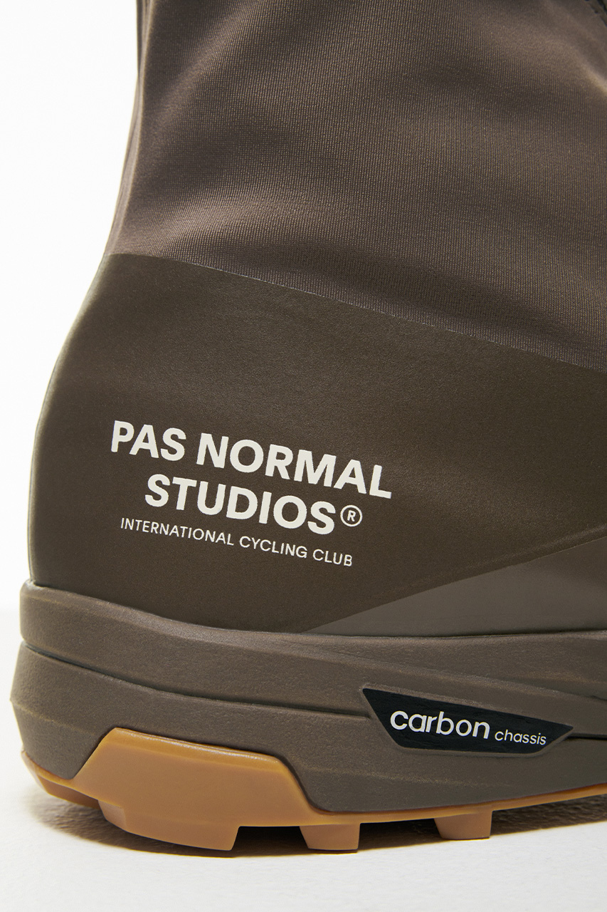 PNS x Salomon Active Skin 8 Bag - Dark Brown - Pas Normal Studios