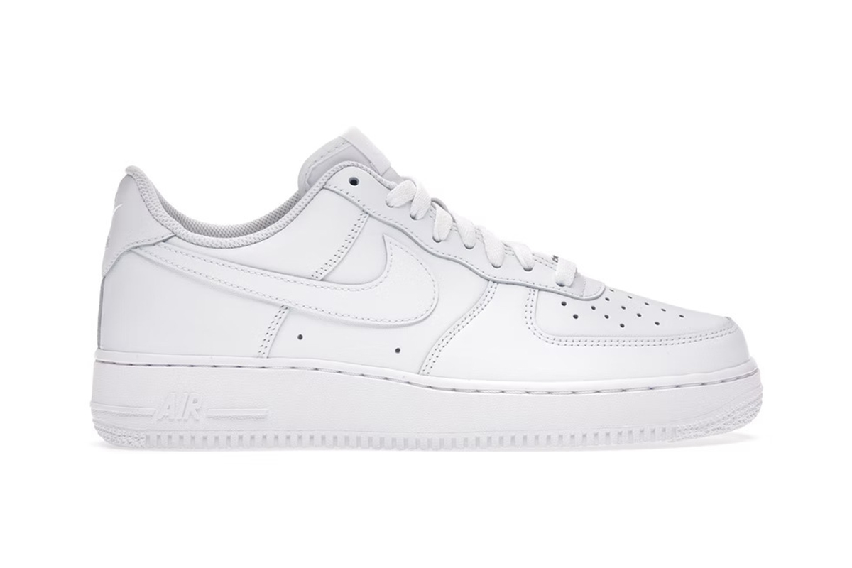 Nike air force 1 low top white