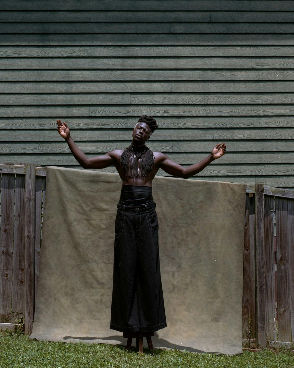 Moses Sumney Interview: Debut Album 'Aromanticism