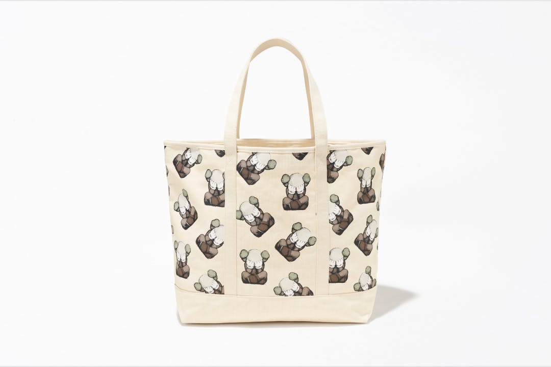kaws tokyo first uniqlo ut companion tee shirt buy release date info bag
