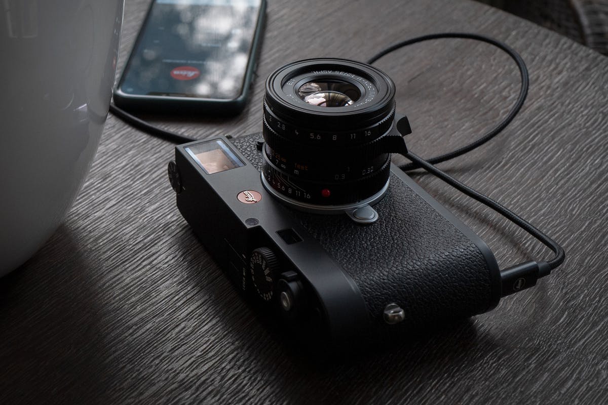 leica m11 camera 2022 january release date info buy price review specs sale color