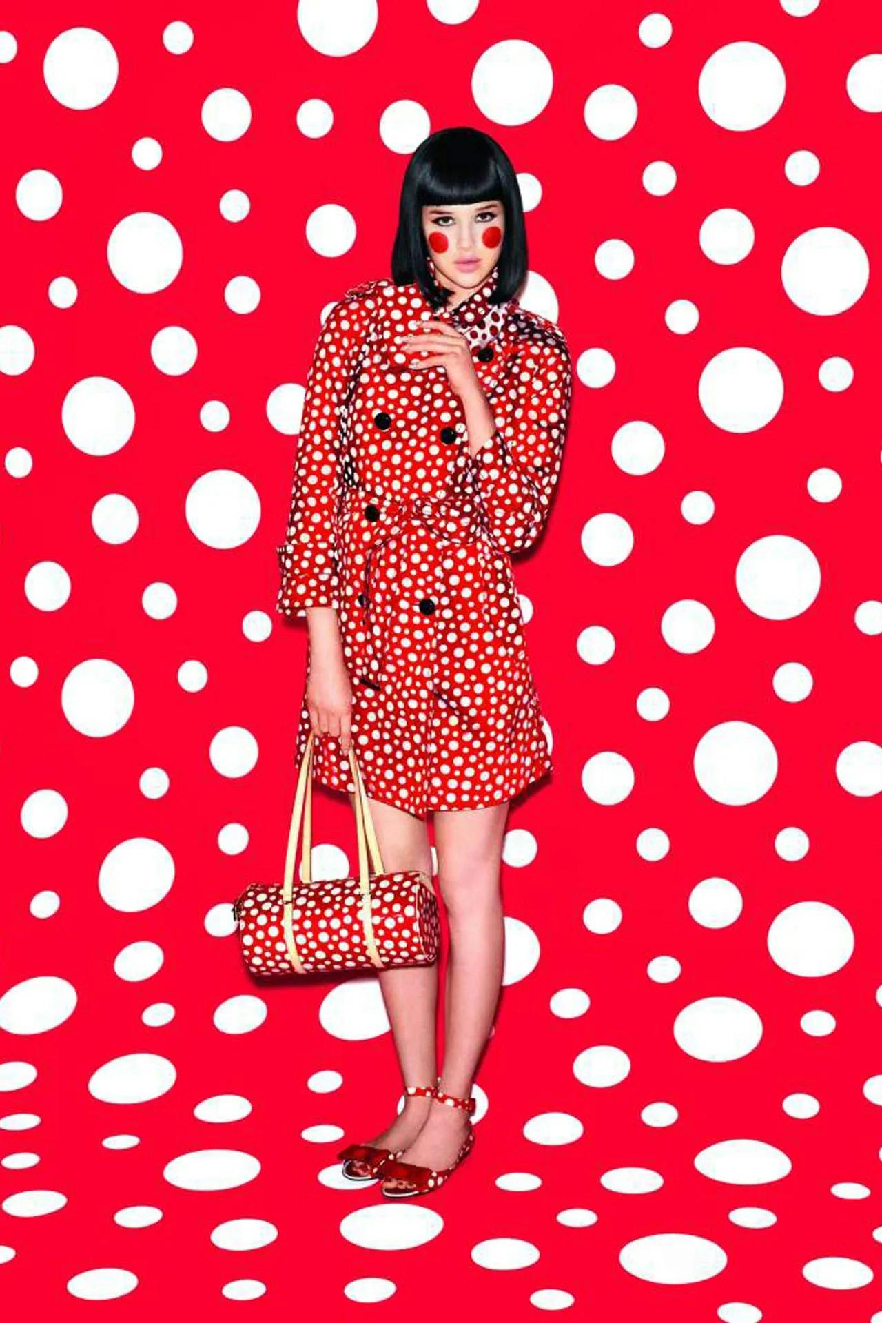 yayoi kusama louis vuitton artist collaboration