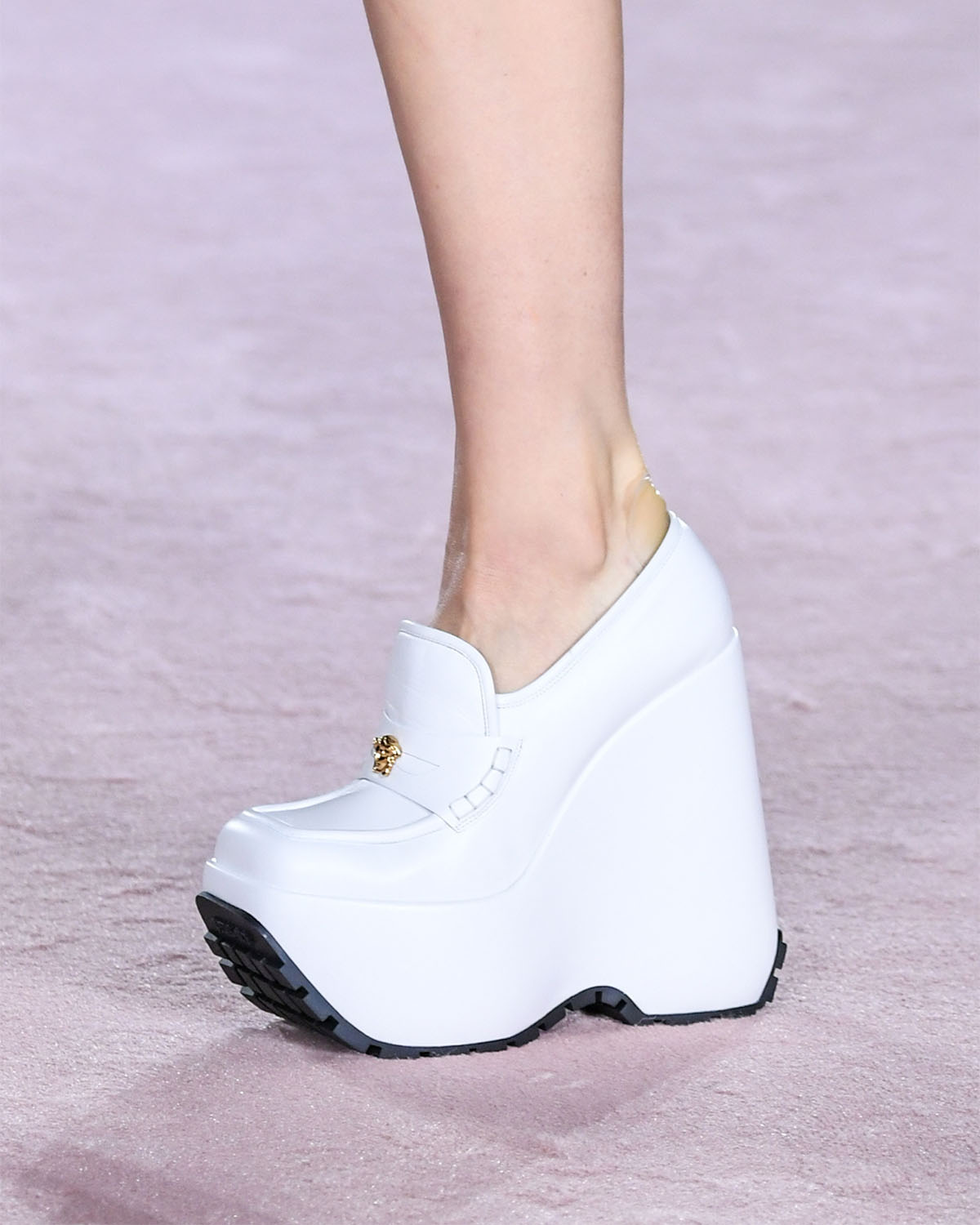 Spring/Summer 2022 Shoe Trends: High Heels Are Back