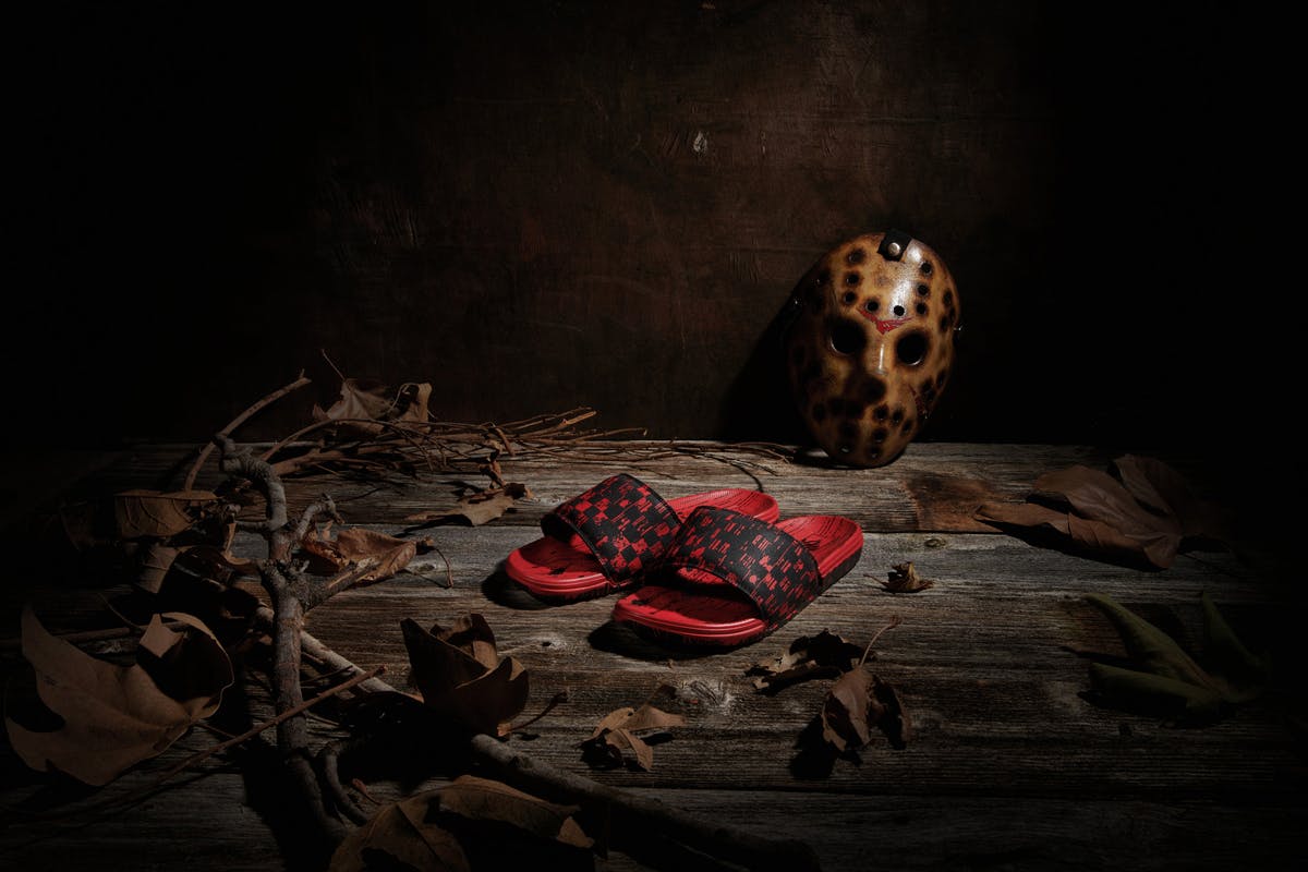 vans horror collection sneakers jason voorhees shining twins it pennywise freddy krueger release date info buy sk8 hi authentic slip on it lost boys