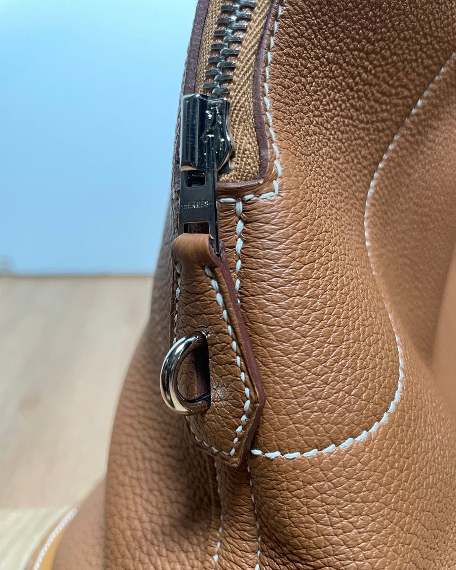 Hermès Authenticated Bolide Handbag