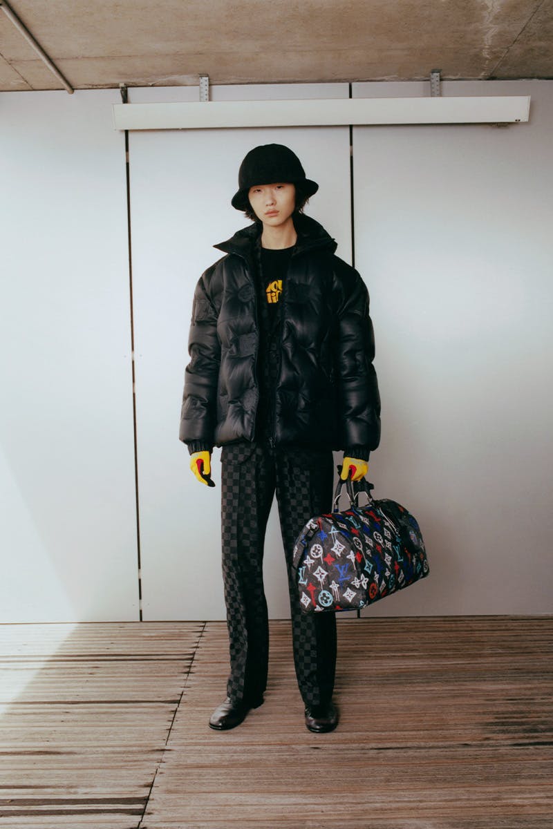 Louis Vuitton: Louis Vuitton Presents Its New Men's Collection Pre-Spring  2023: Louis Vuitton Snow - Luxferity