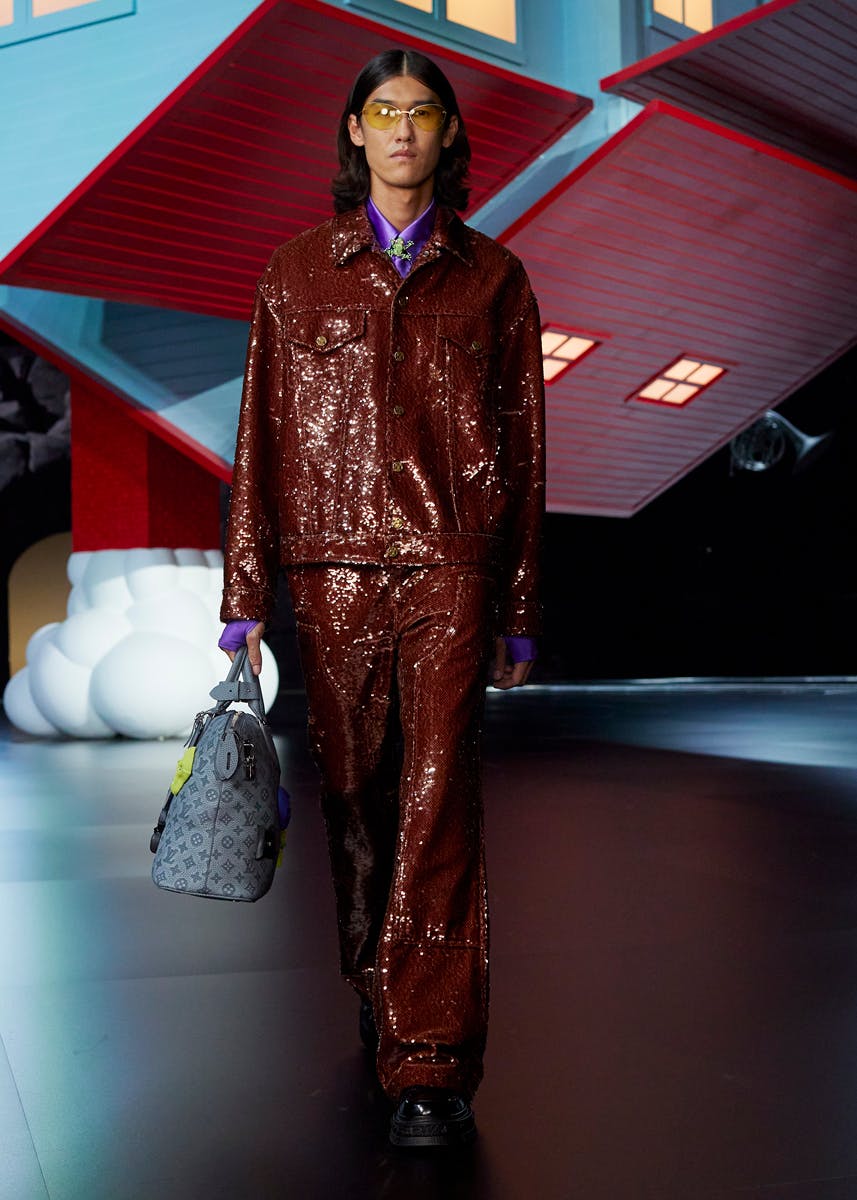 Virgil Abloh's Louis Vuitton FW22 Collection Bangkok Runway Show