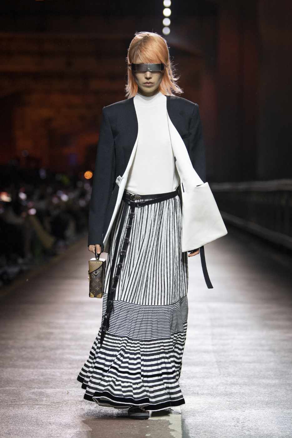 LOUIS VUITTON PRE-FALL 2023  YOUR PERSONAL STYLE DESTINATION