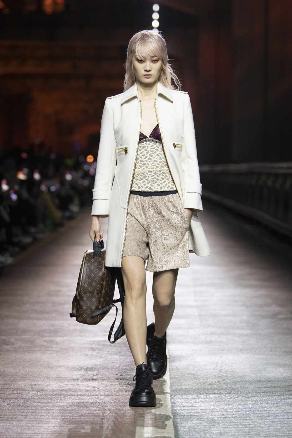 Louis Vuitton's Pre-Fall 2023 Show Takes on Seoul — The Kraze