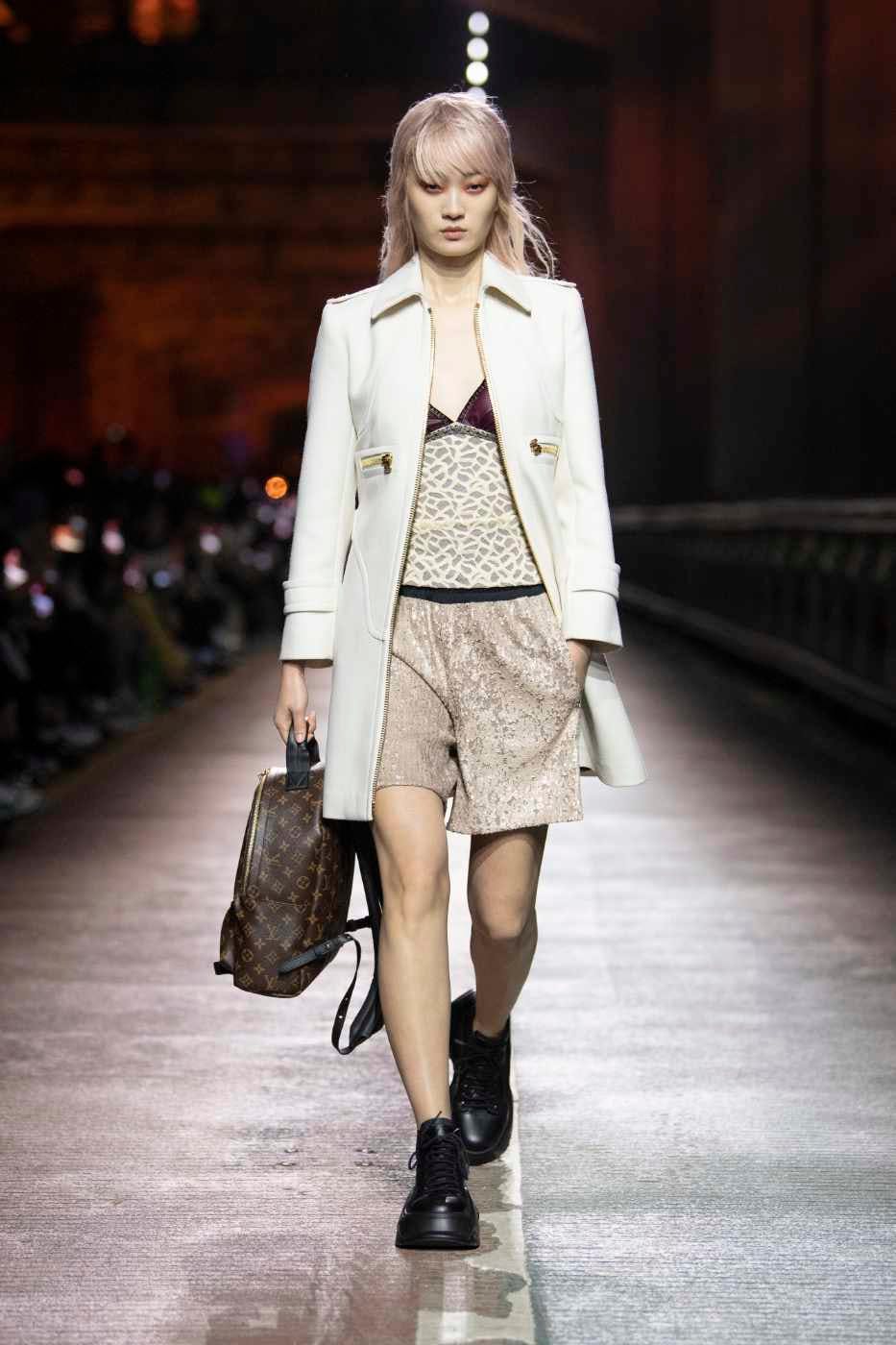 Louis Vuitton Womenswear Pre Fall 2023 Collection Takes Seoul