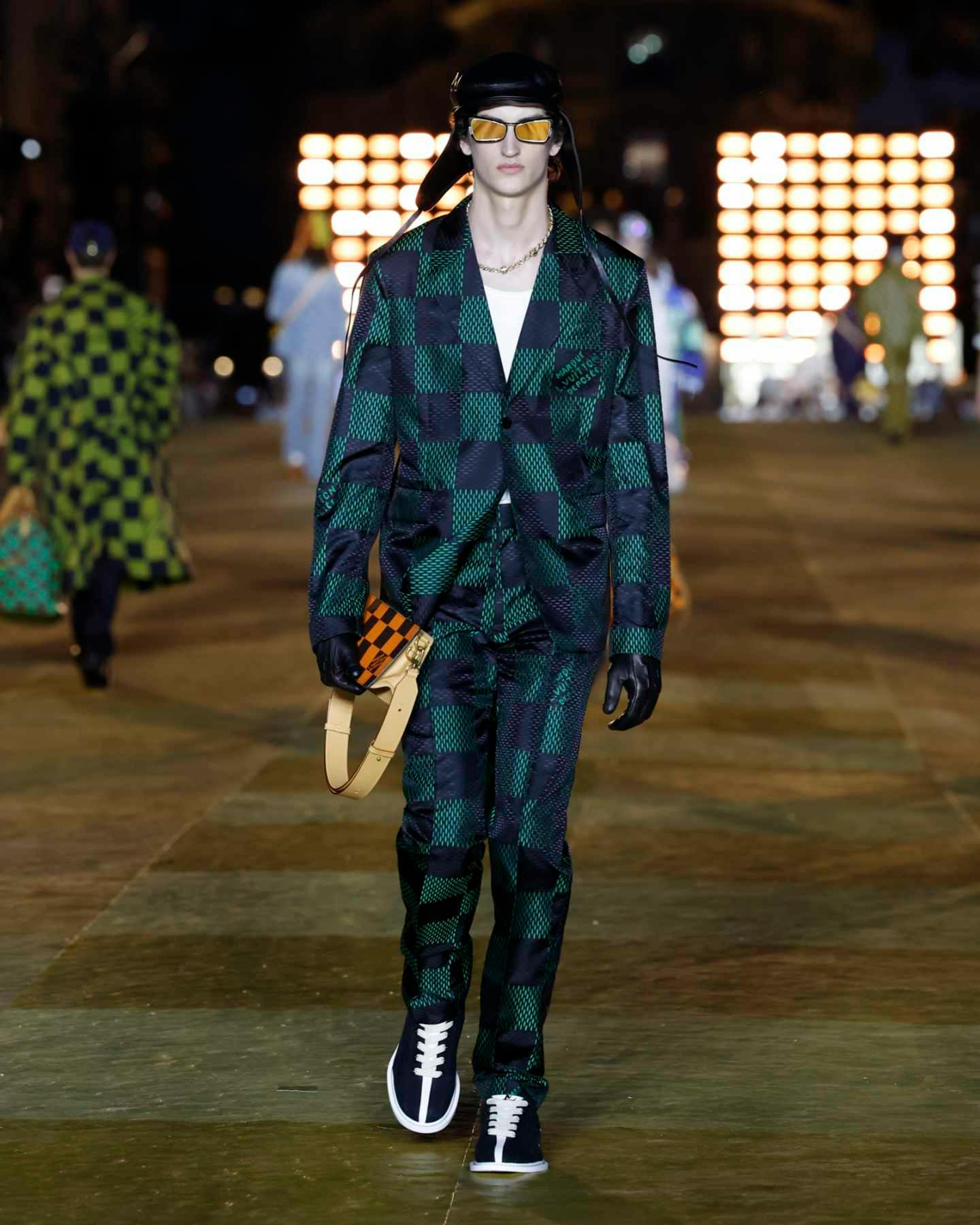 Watch the Louis Vuitton SS24 Men's Show - MAN ABOUT TOWN