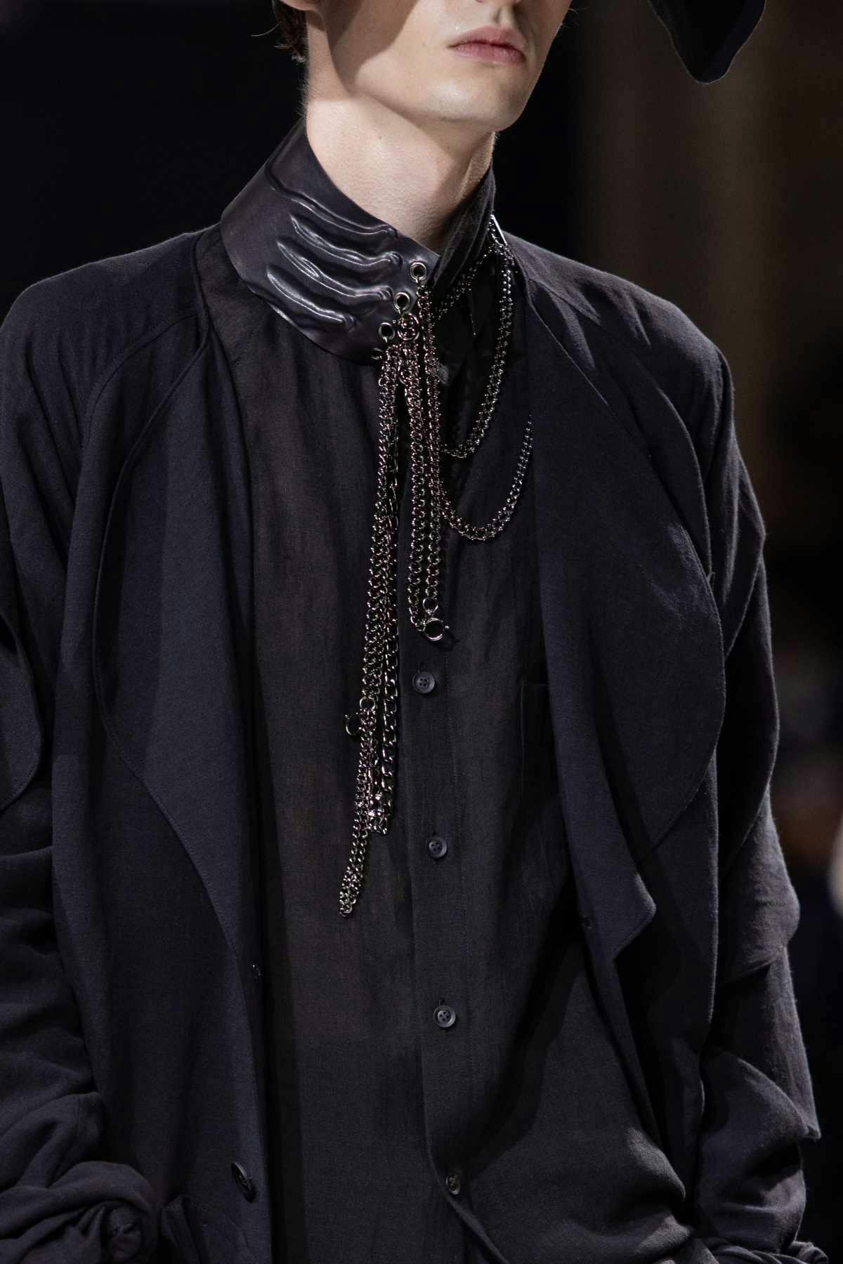 All the Details From Yohji Yamamoto's SS24 Runway Collection