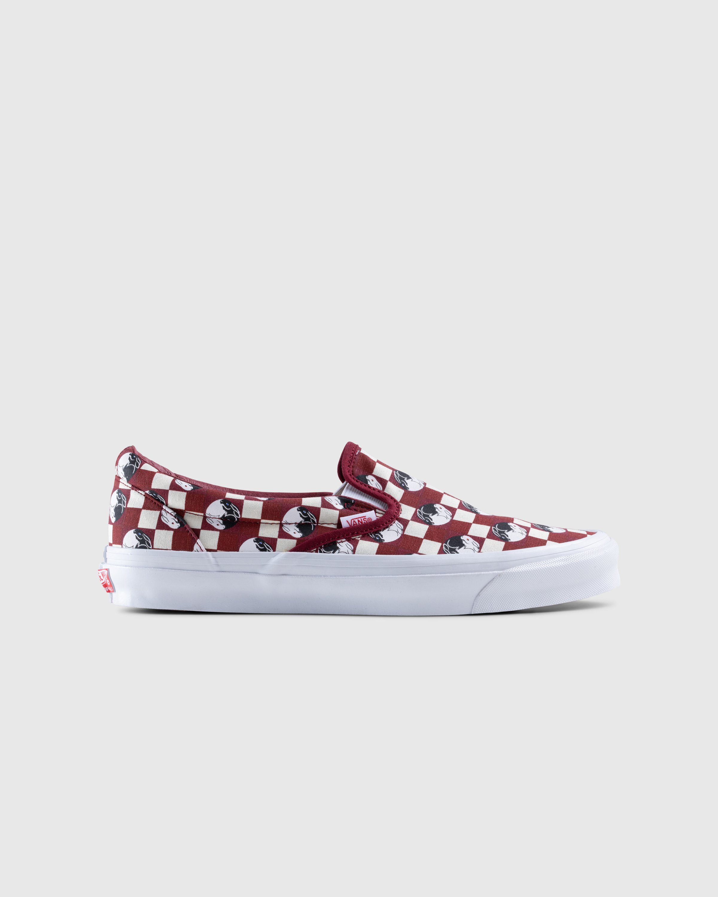 Vans - UA OG Classic Slip-On Year of the Rabbit Red - Footwear - Red - Image 1