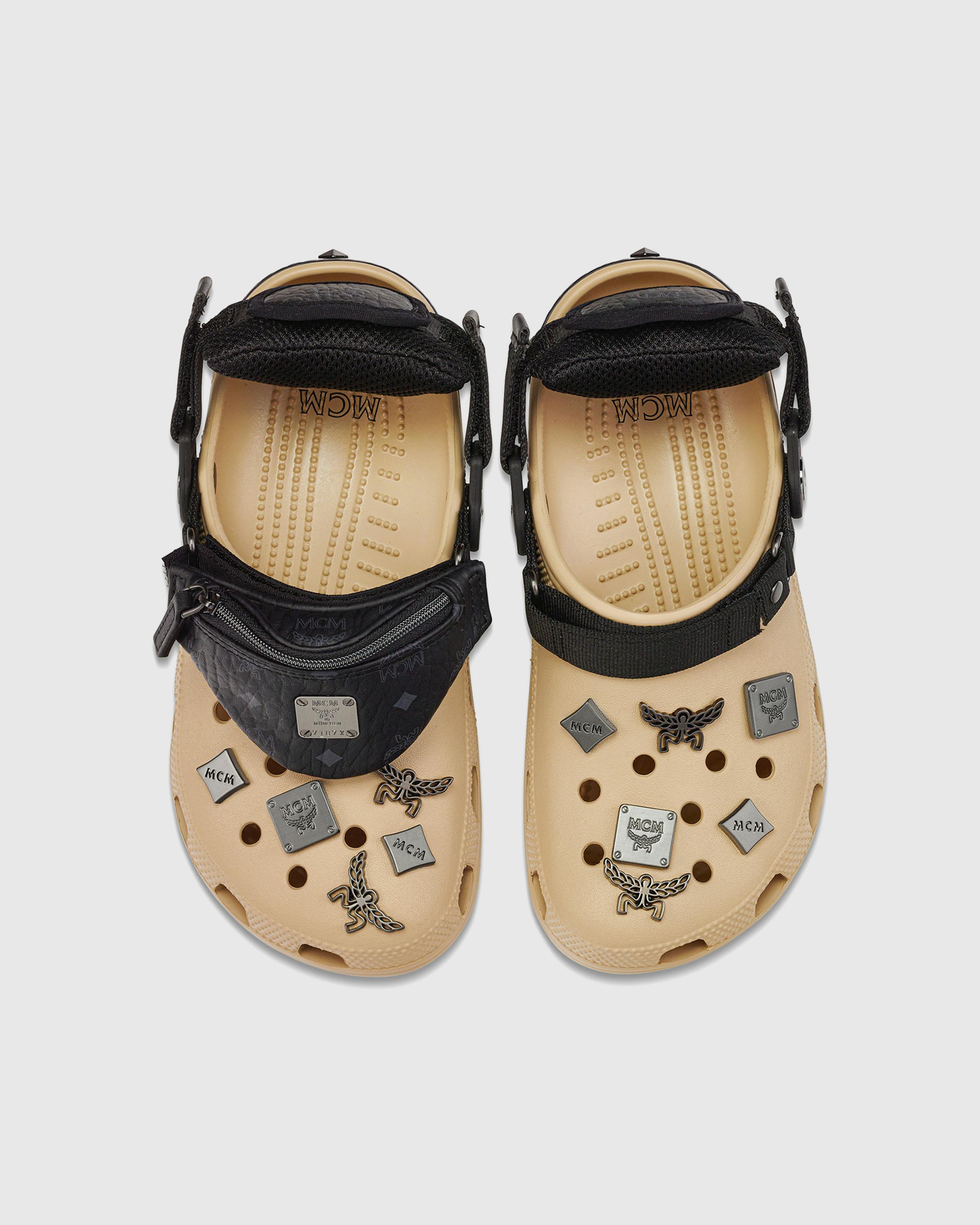 mcm-crocs