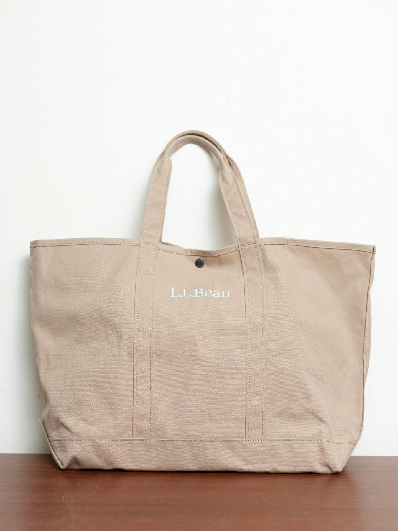 L.L.Bean's Boat & Tote Canvas Bag Is a Popular Accessory