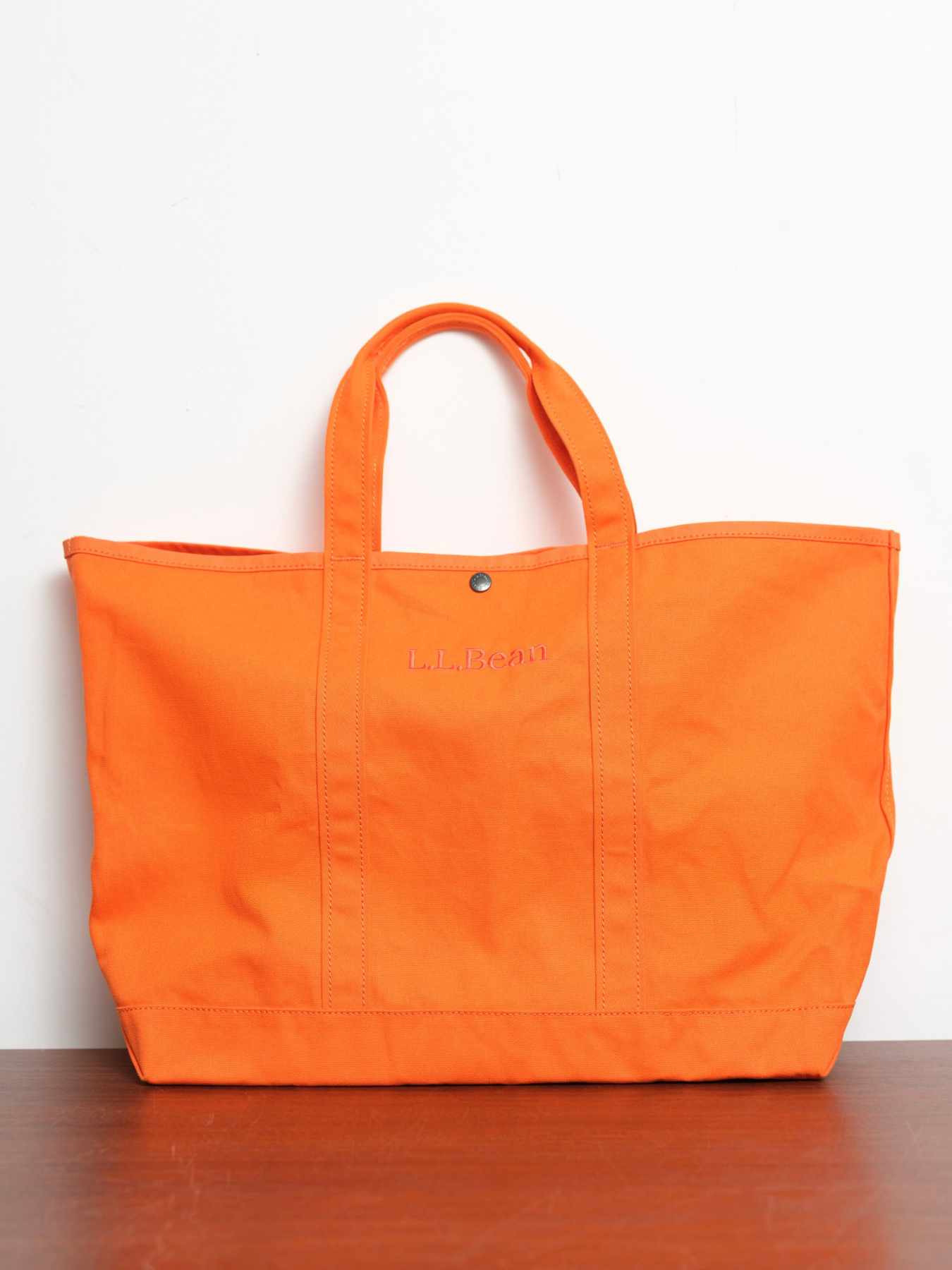 LL Bean's Beautiful Pastel Tote Bags Are Sadly Hard to Get