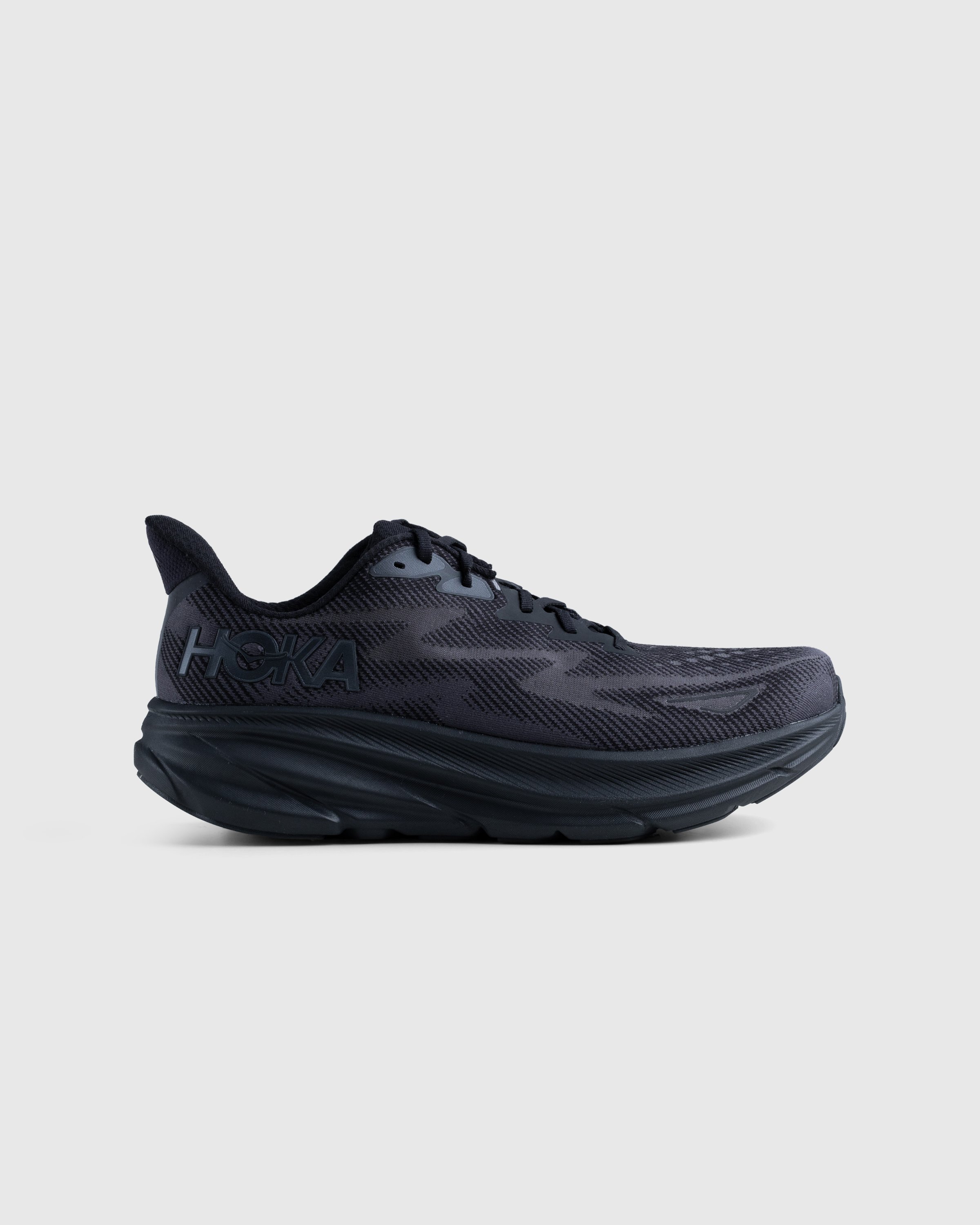 HOKA - Clifton 9 Wide Black/Black - Footwear - Black - Image 1