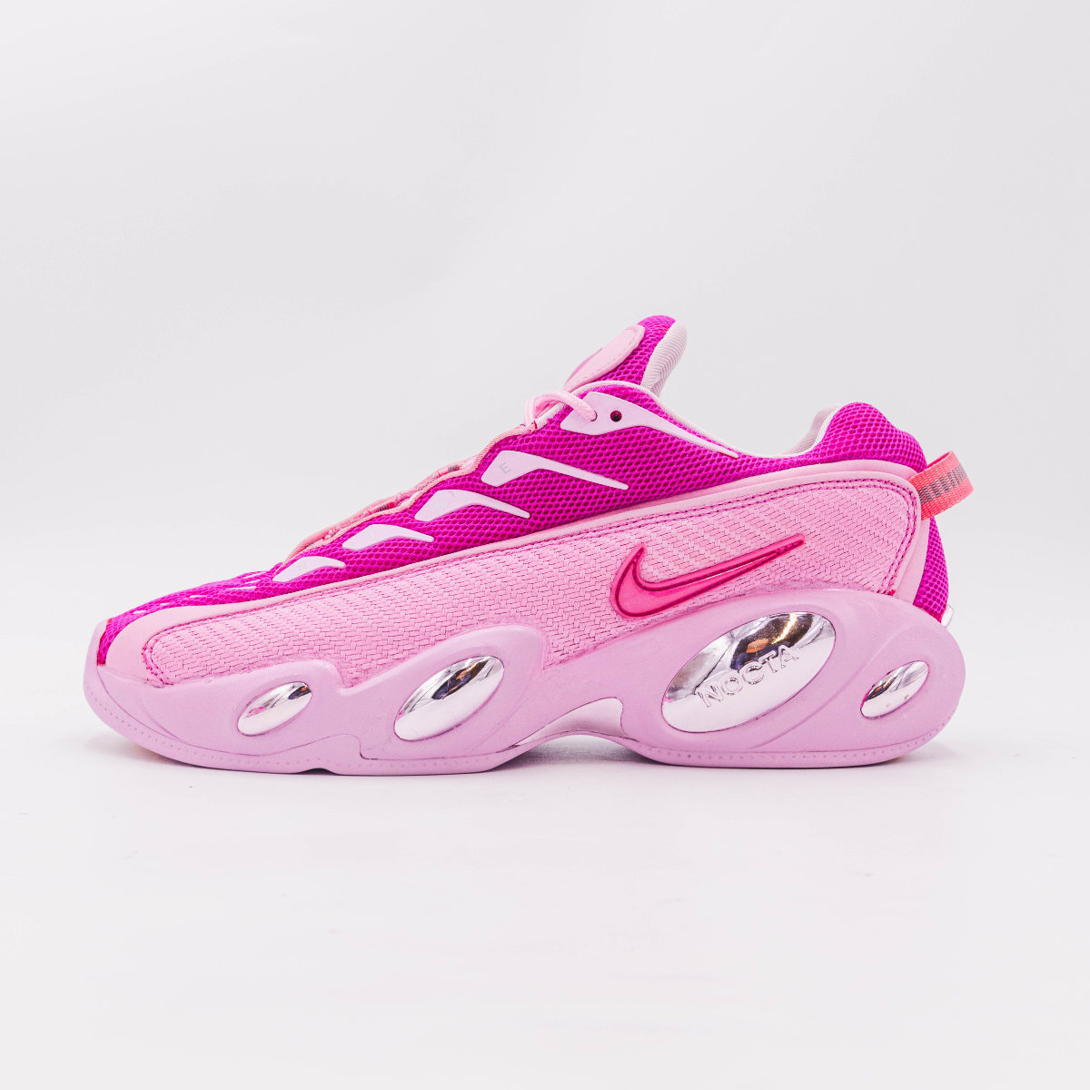 Drake Brings Out Custom Pink NOCTA Nike Glides for LA Tour Stop
