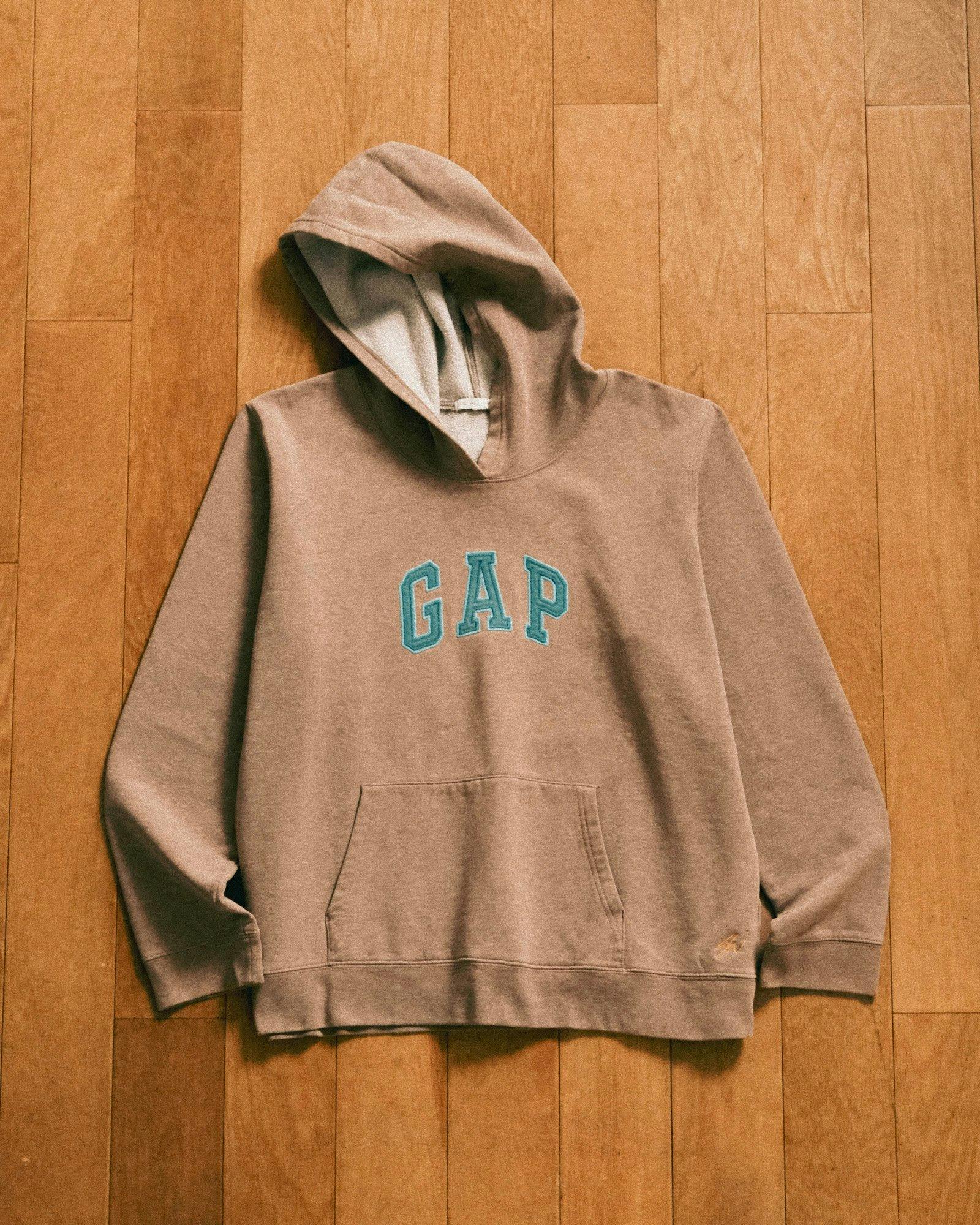 90s vintage gap hoodie. Brown with a beige gap logo - Depop