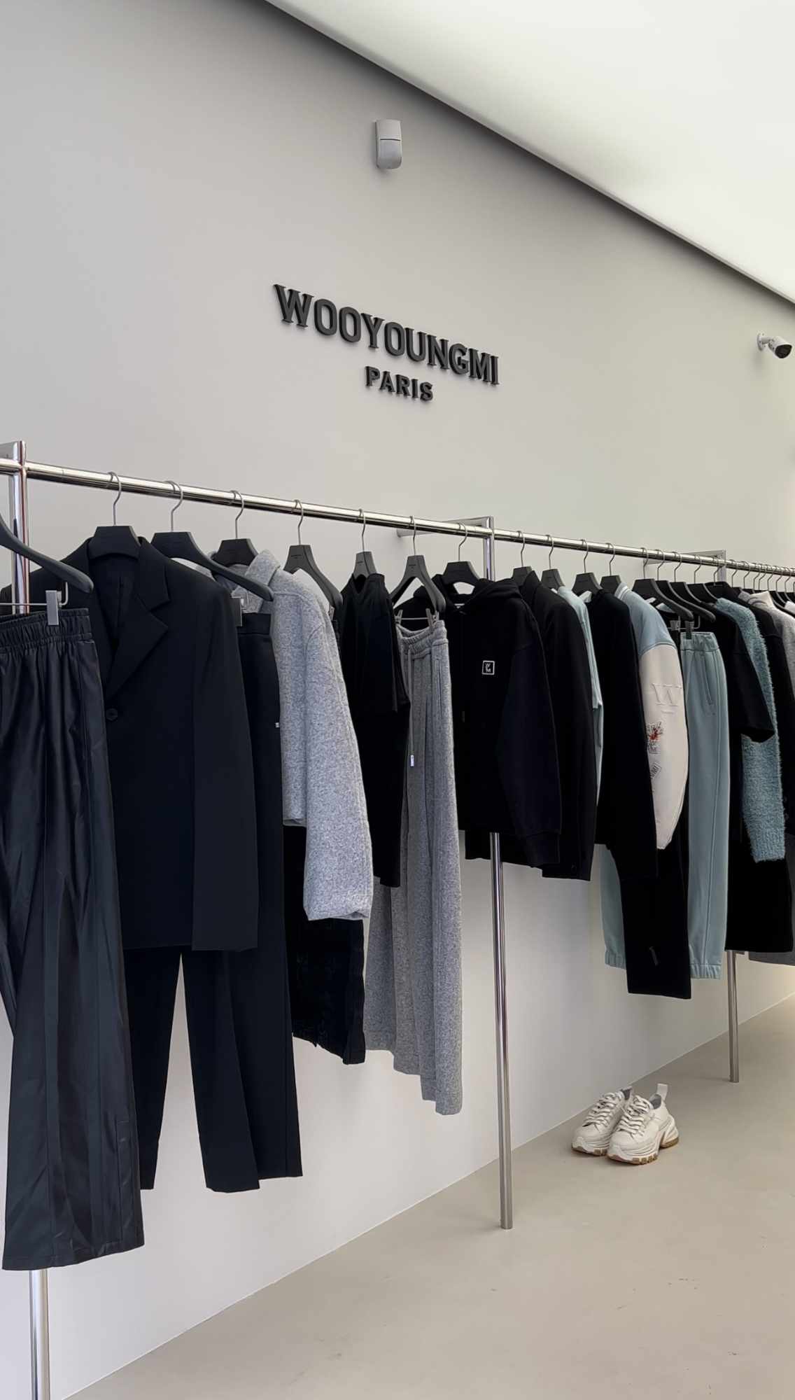 Photos taken inside Wooyoungmi's Paris flagship store on Rue Saint-Honoré