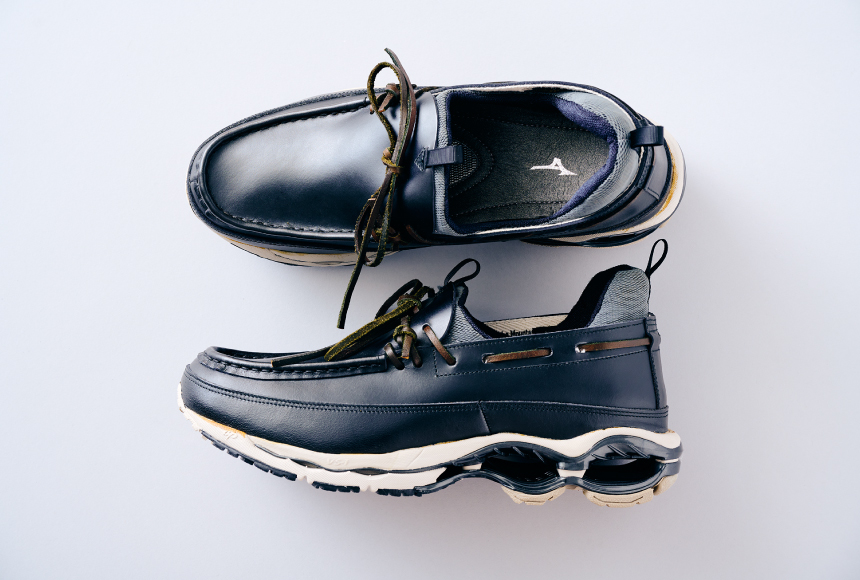 Photographs of Mizuno's Wave Prophecy Moc & Infinity Moc shoes in black leather
