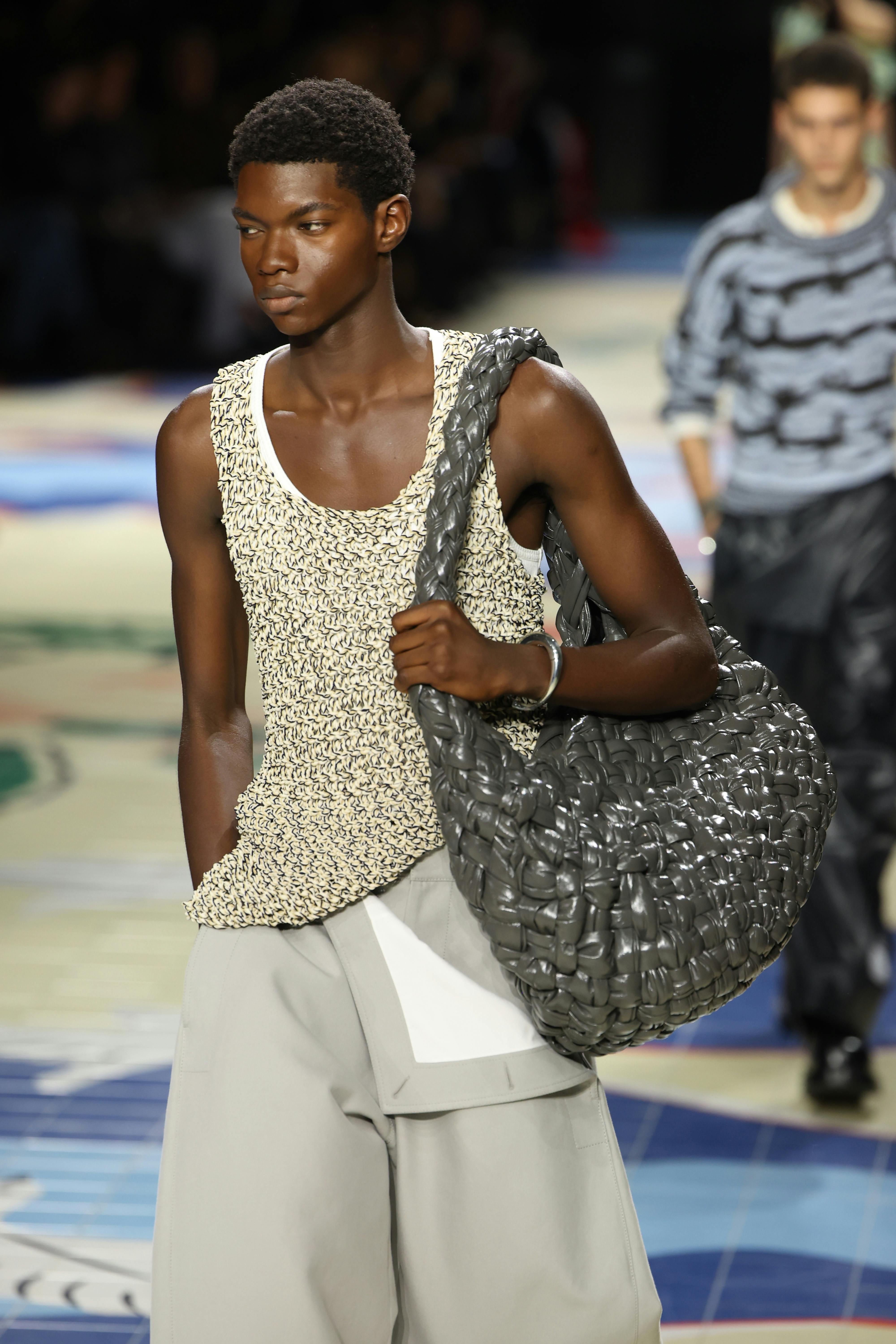 Spring 2024 Big Bags Trends