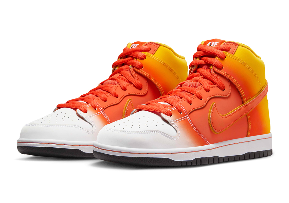 candy corn/sweet tooth dunks