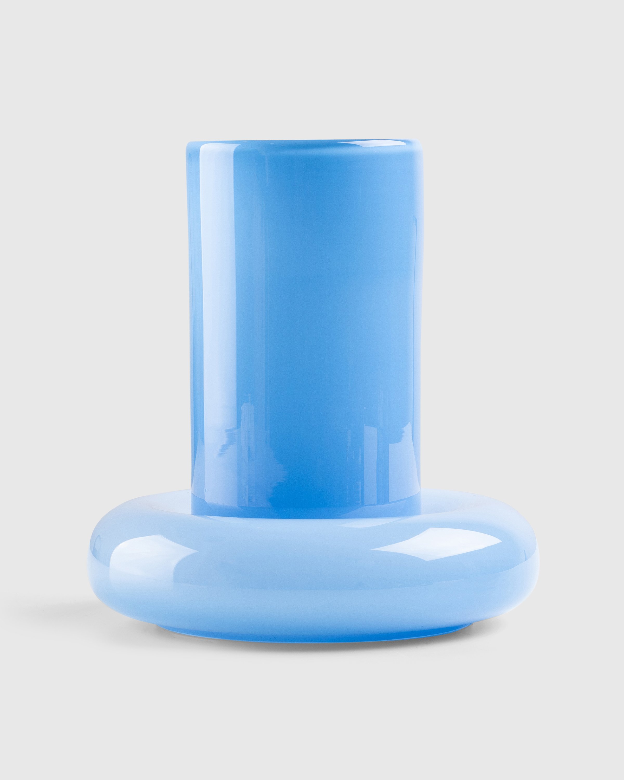 Gustaf Westman - Chunky Vase 0023 Light Blue - Lifestyle - Blue - Image 1