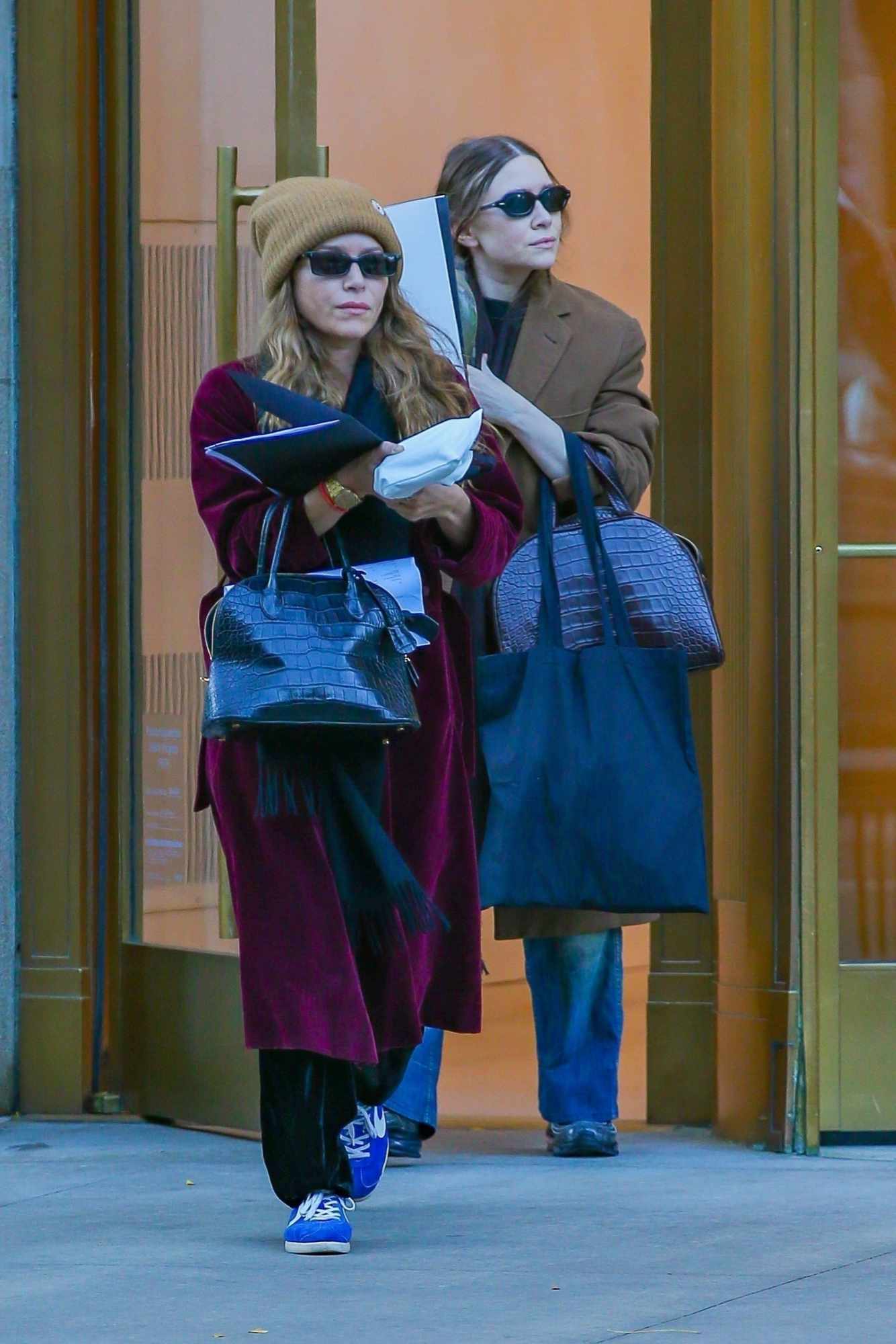 No One Out-Dresses the Olsen Twins in Autumn