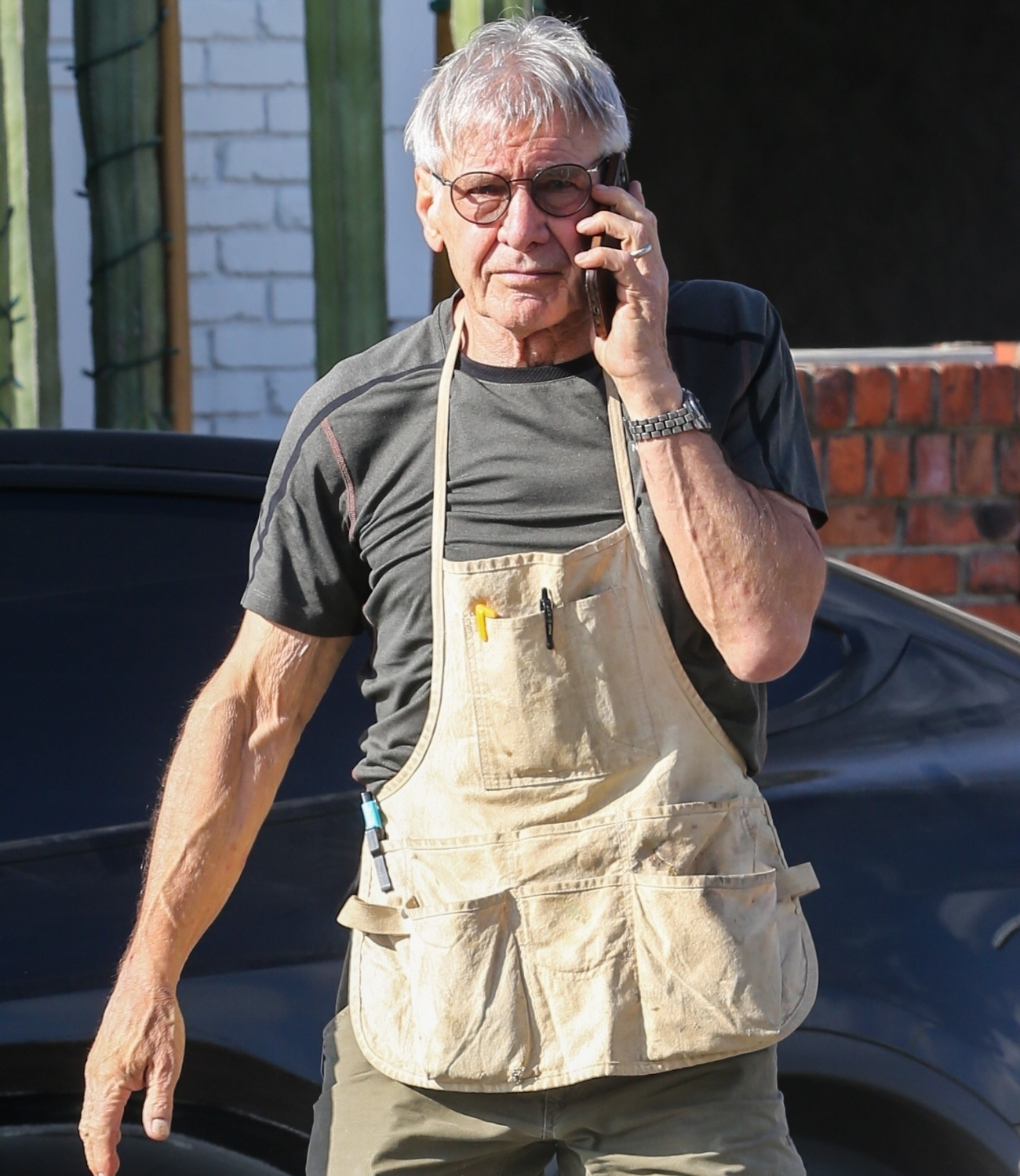 Let Harrison Ford's workwear ensemble be a lesson.
