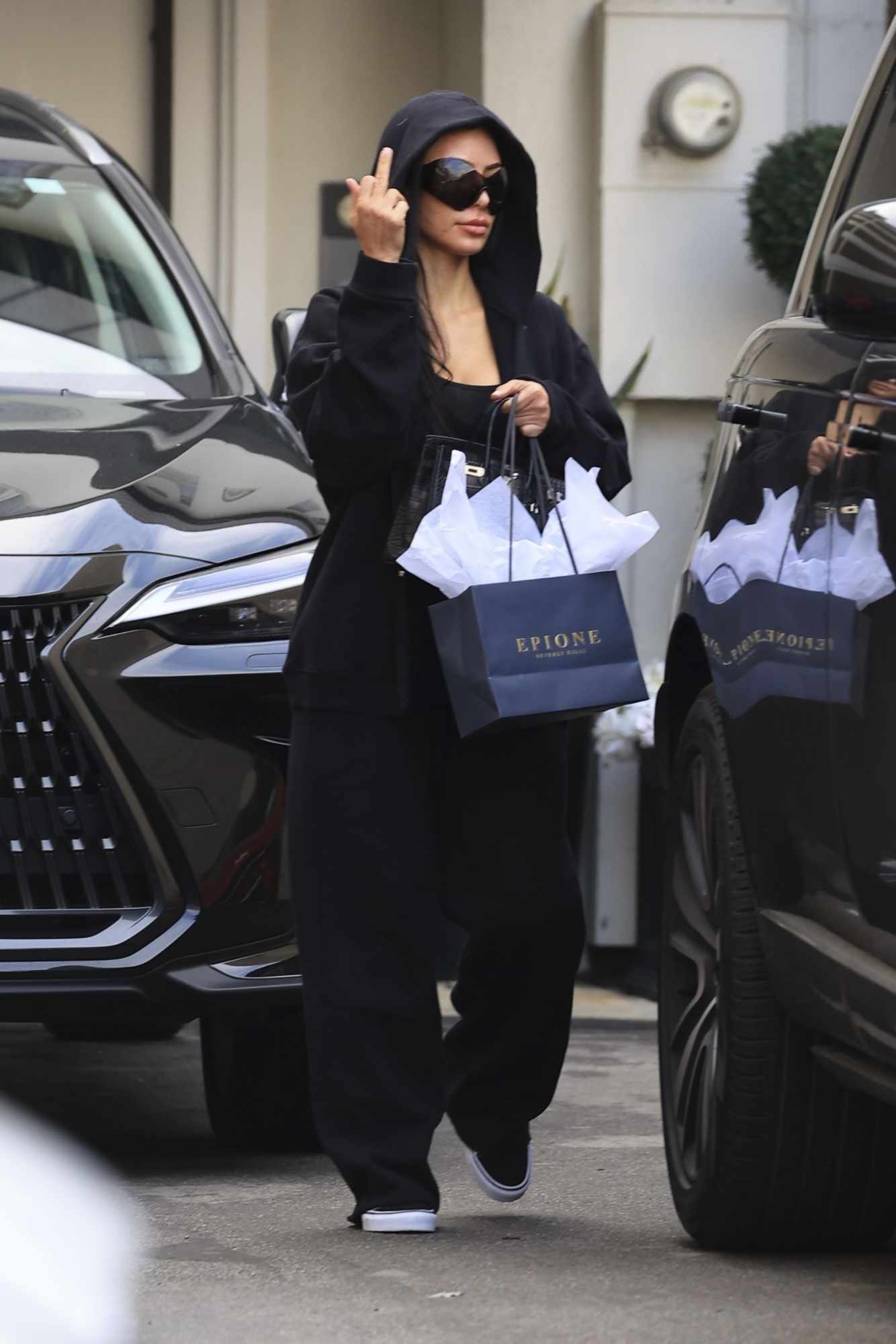Kim Kardashian DGAF (& Dressed the Part)