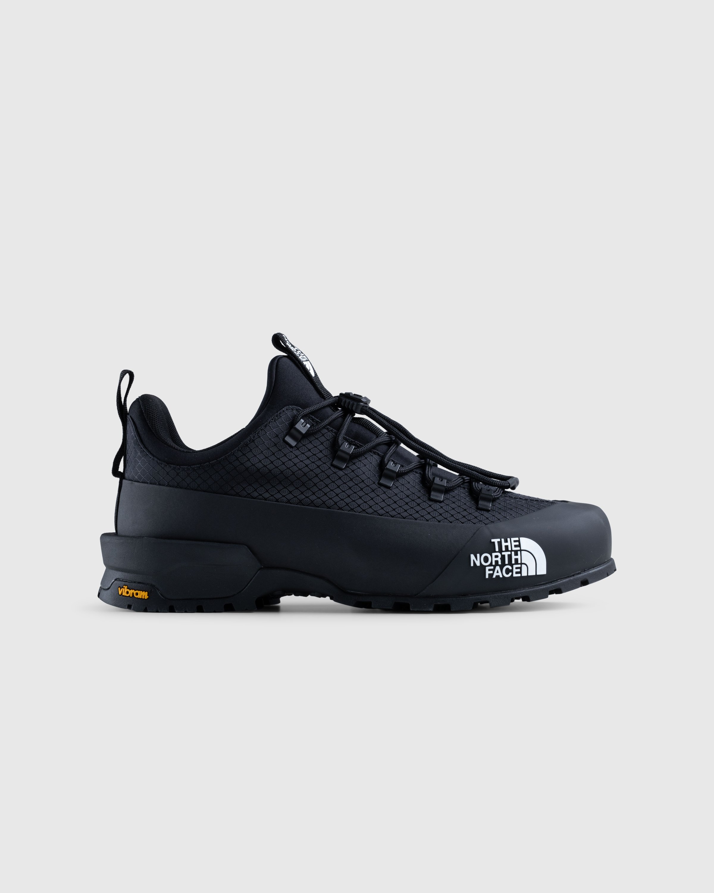 The North Face - Glenclyffe Low Black - Footwear - Black - Image 1