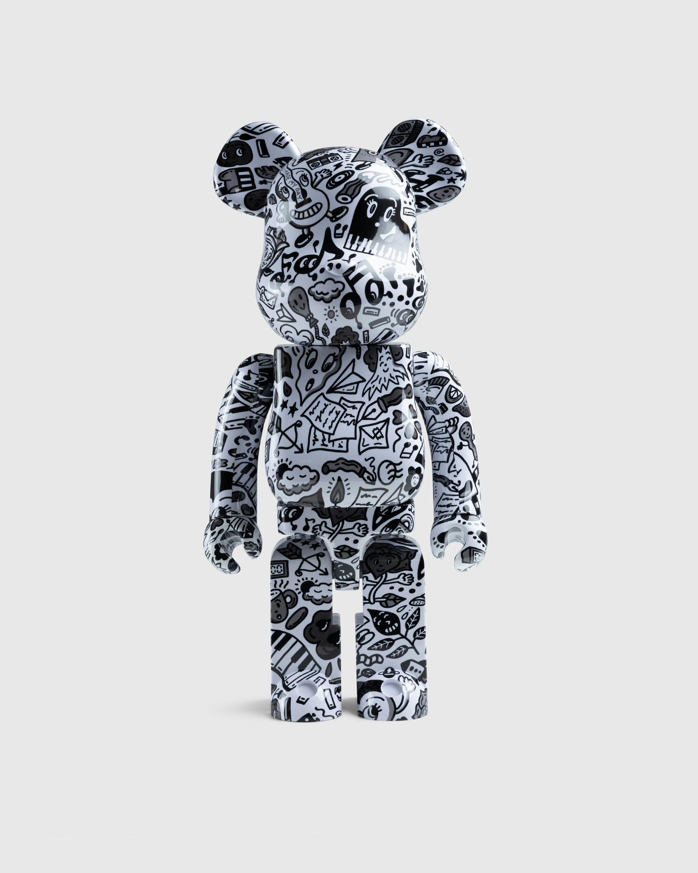 Medicom - BE@RBRICK chocomoo 1000% - Lifestyle - Grey - Image 1