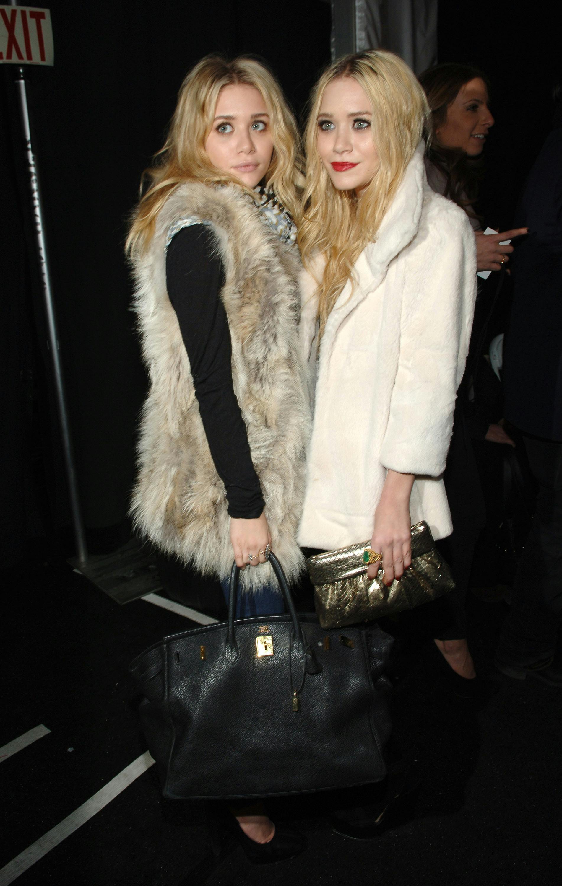 Ashley Olsen, Mary-Kate Olsen, and a big Birkin at Mercedes-Benz Fall Fashion Week on February 7, 2007.