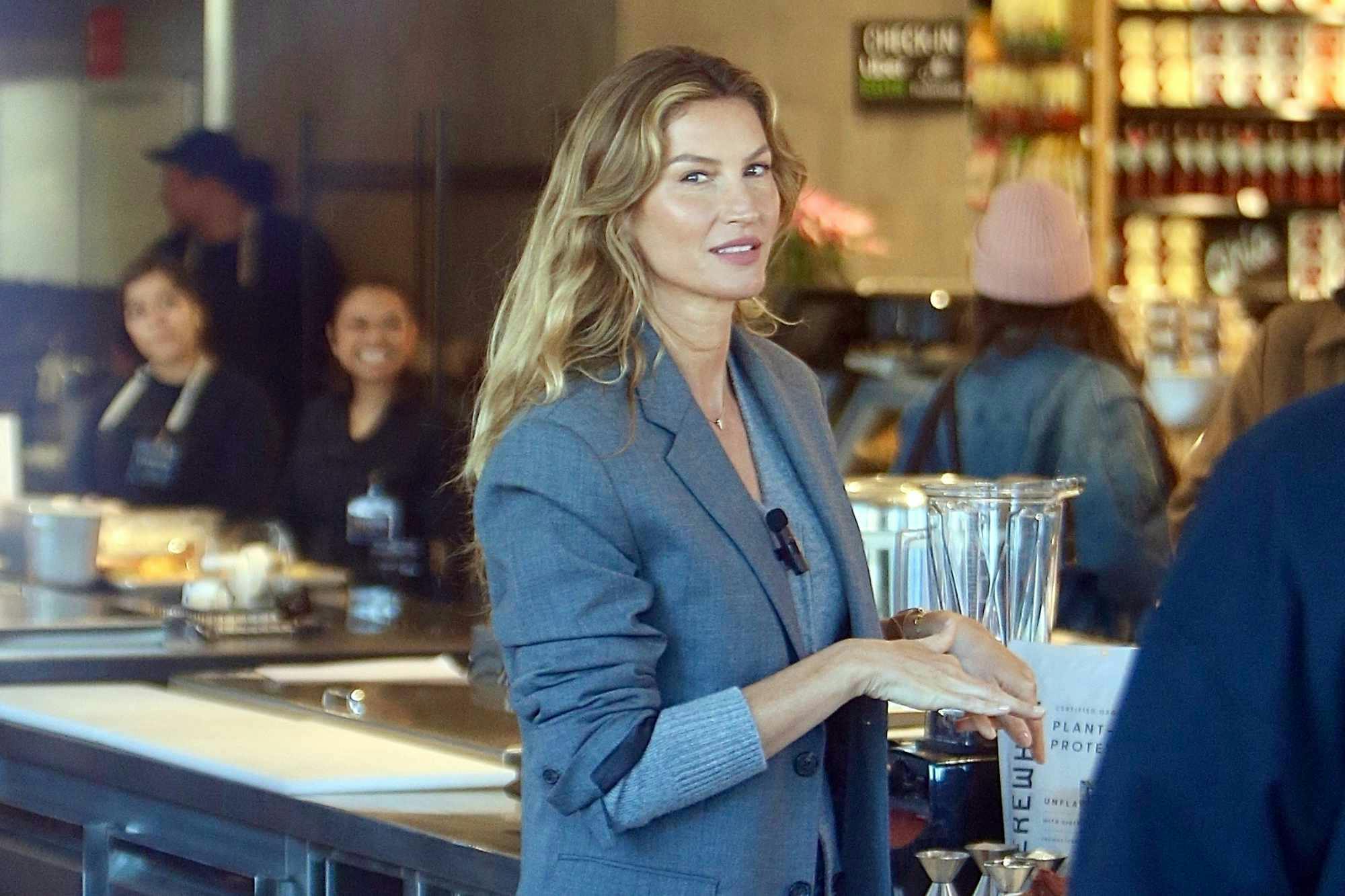 Shawn Mendes' Smoothie Squad Is Eerily Captivating